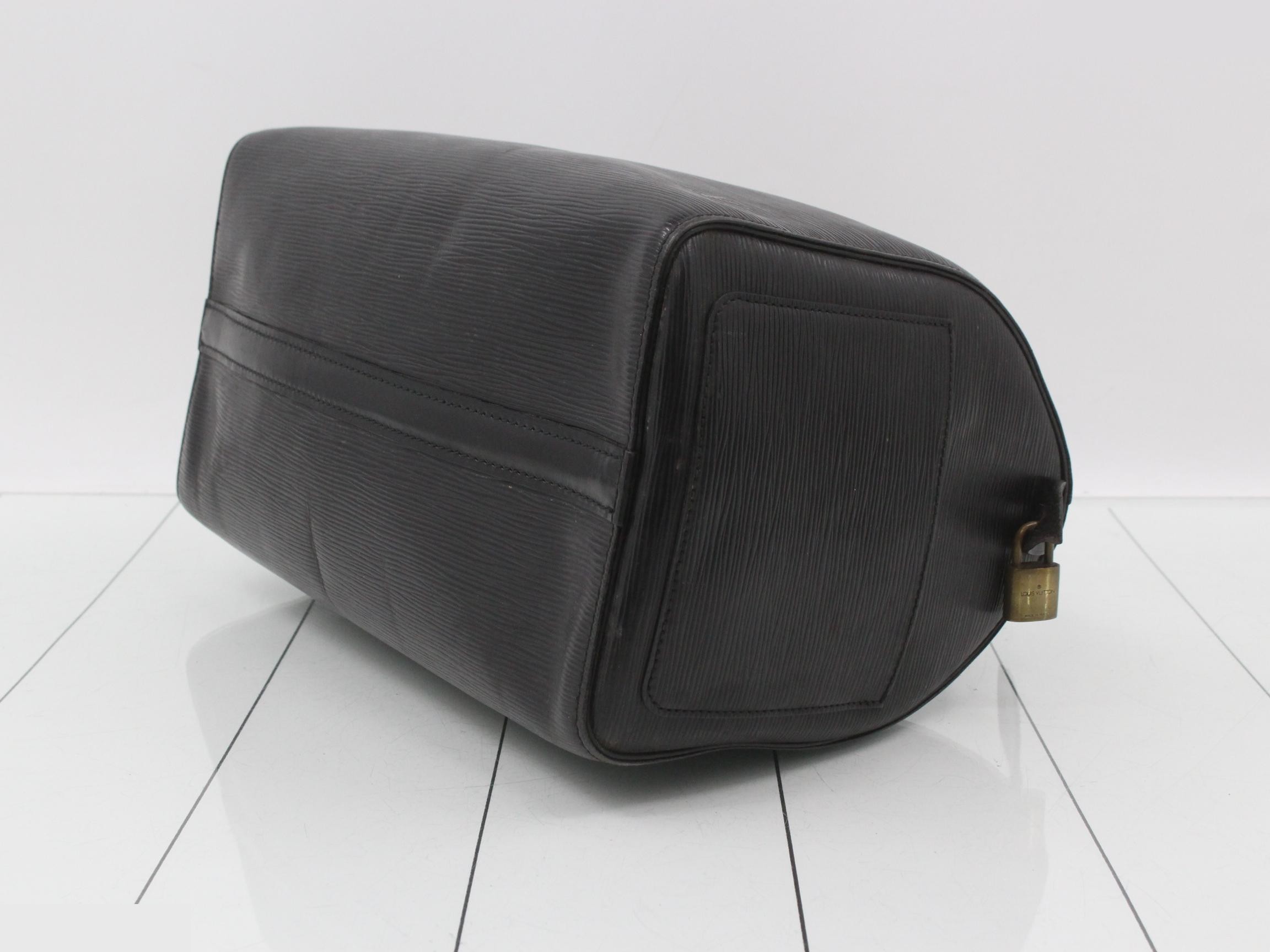 Epi Speedy 30 Noir Handbag — view 6