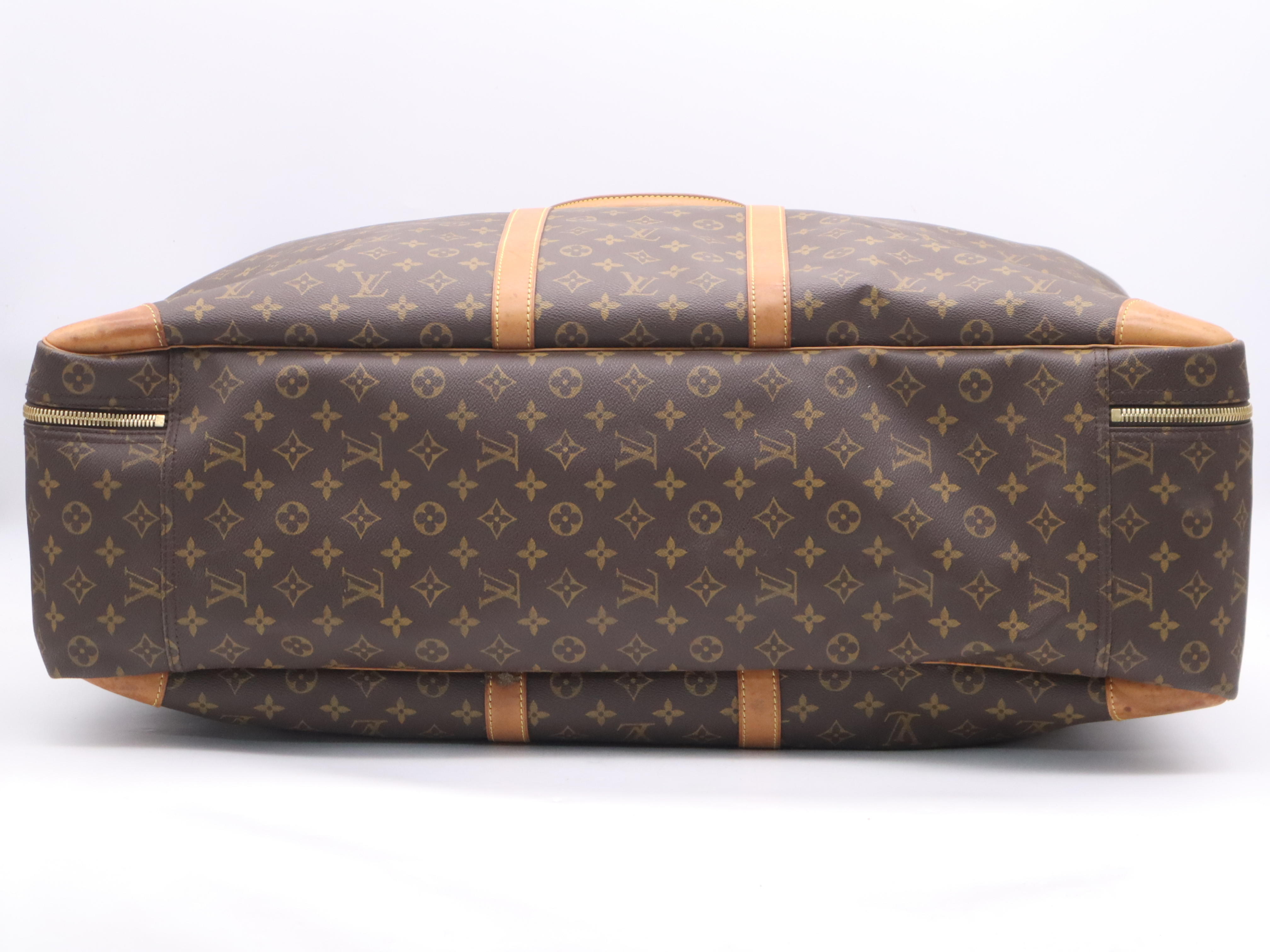 M41400 Monogram Sirius 70 Bag — view 4