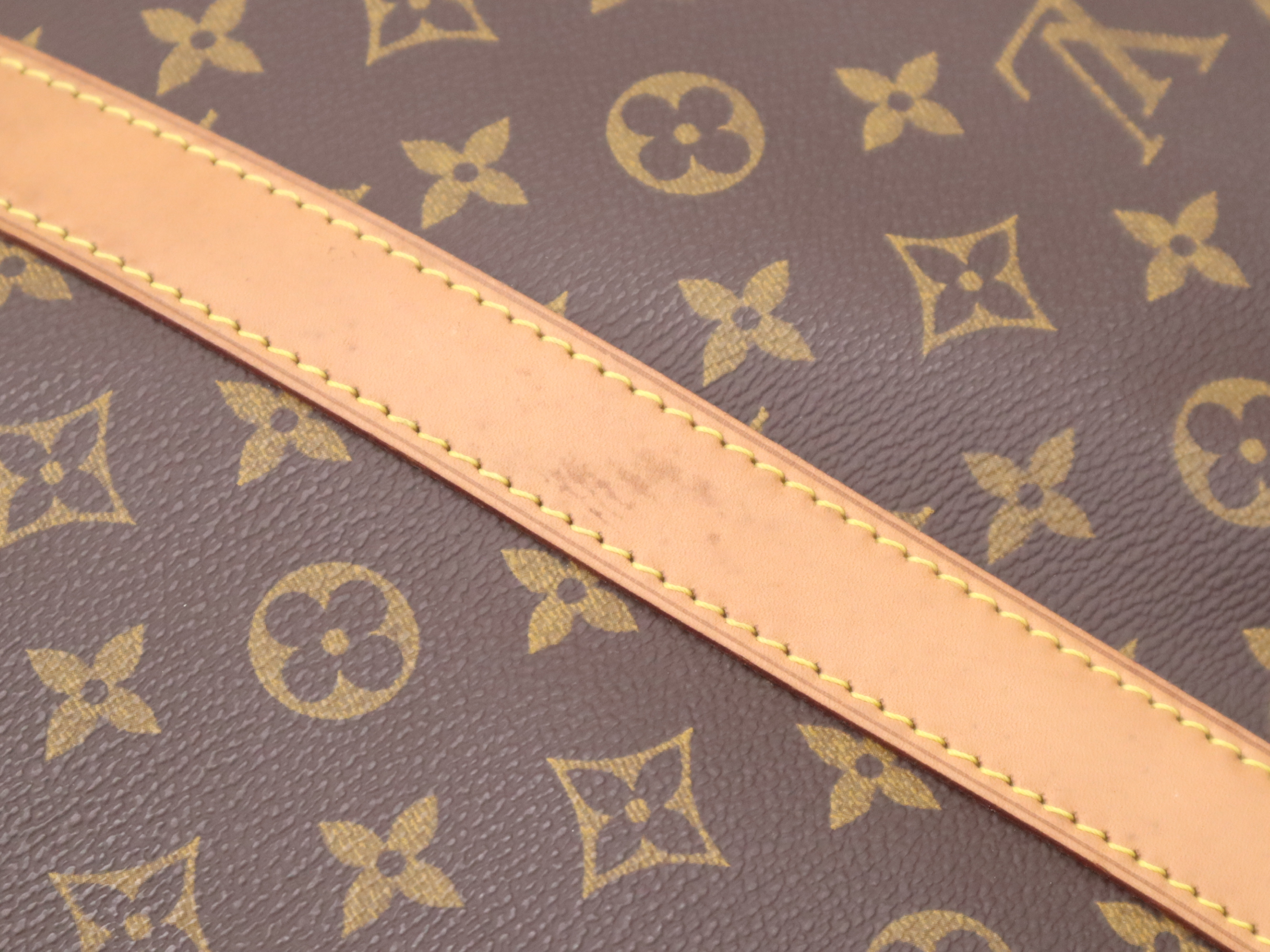 M41400 Monogram Sirius 70 Bag — view 9
