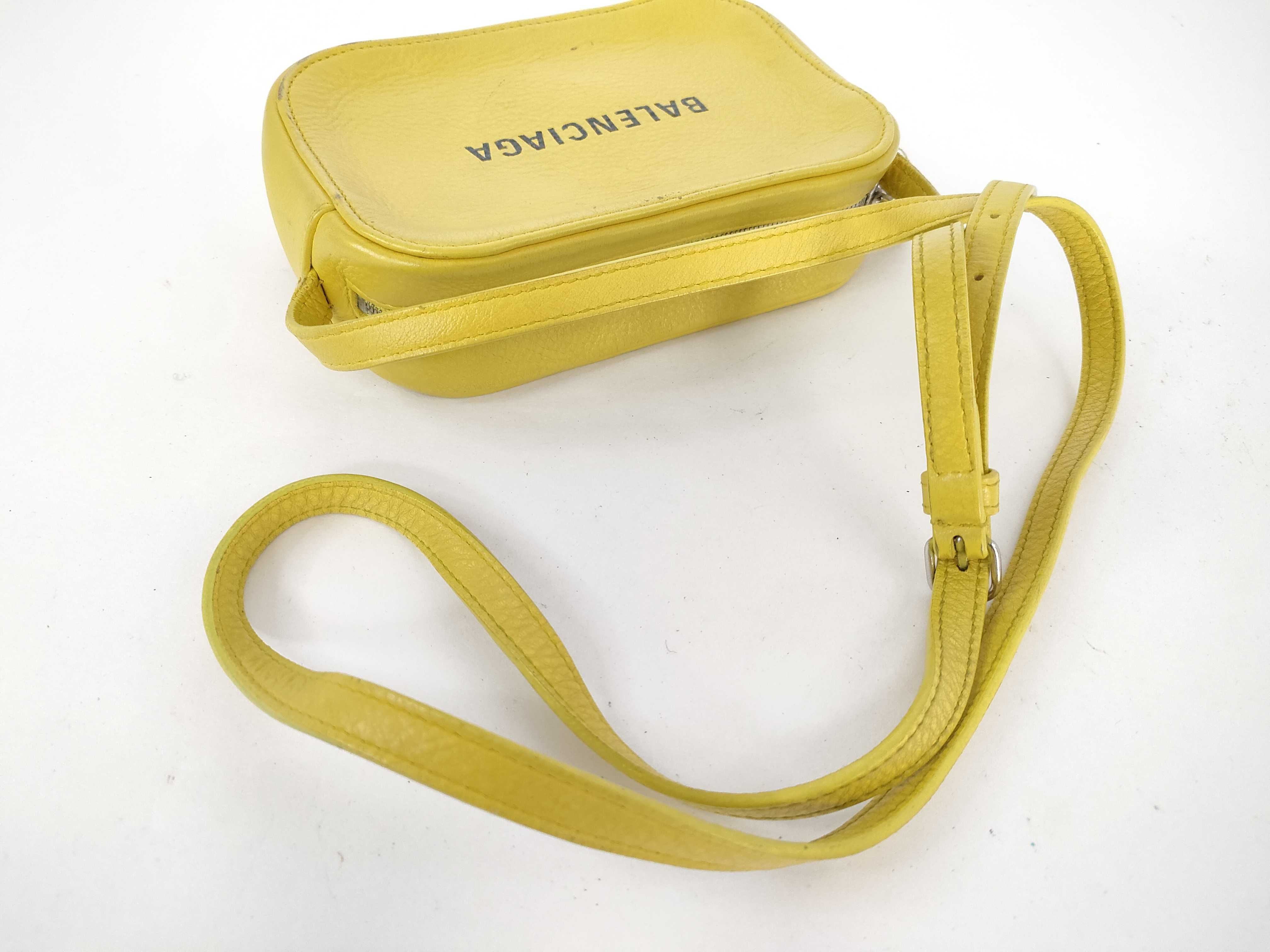 Camera Bag, Yellow, Shoulder Bag — view 3