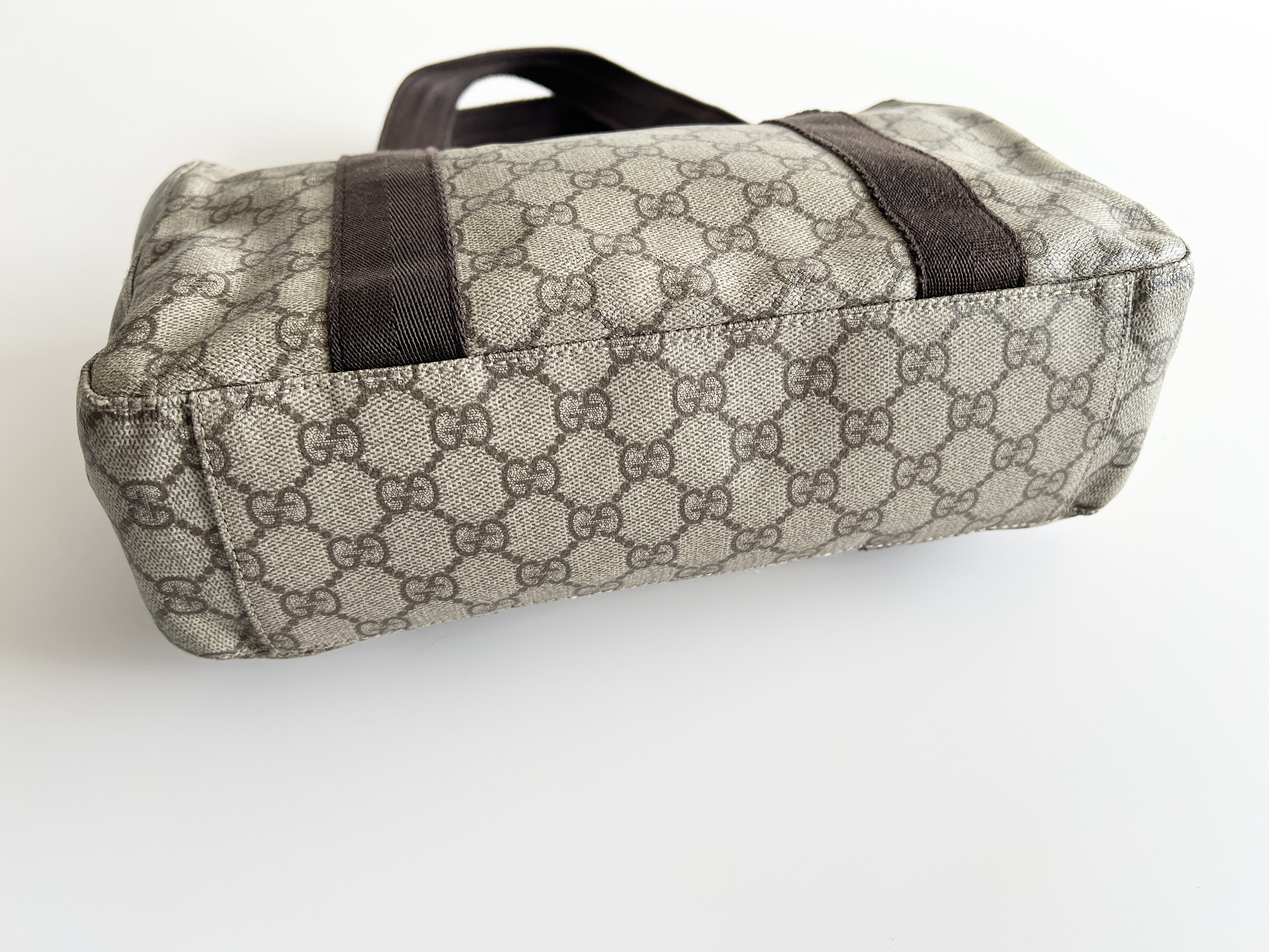 GG Supreme Logo Leather Handbag Tote Bag — view 14