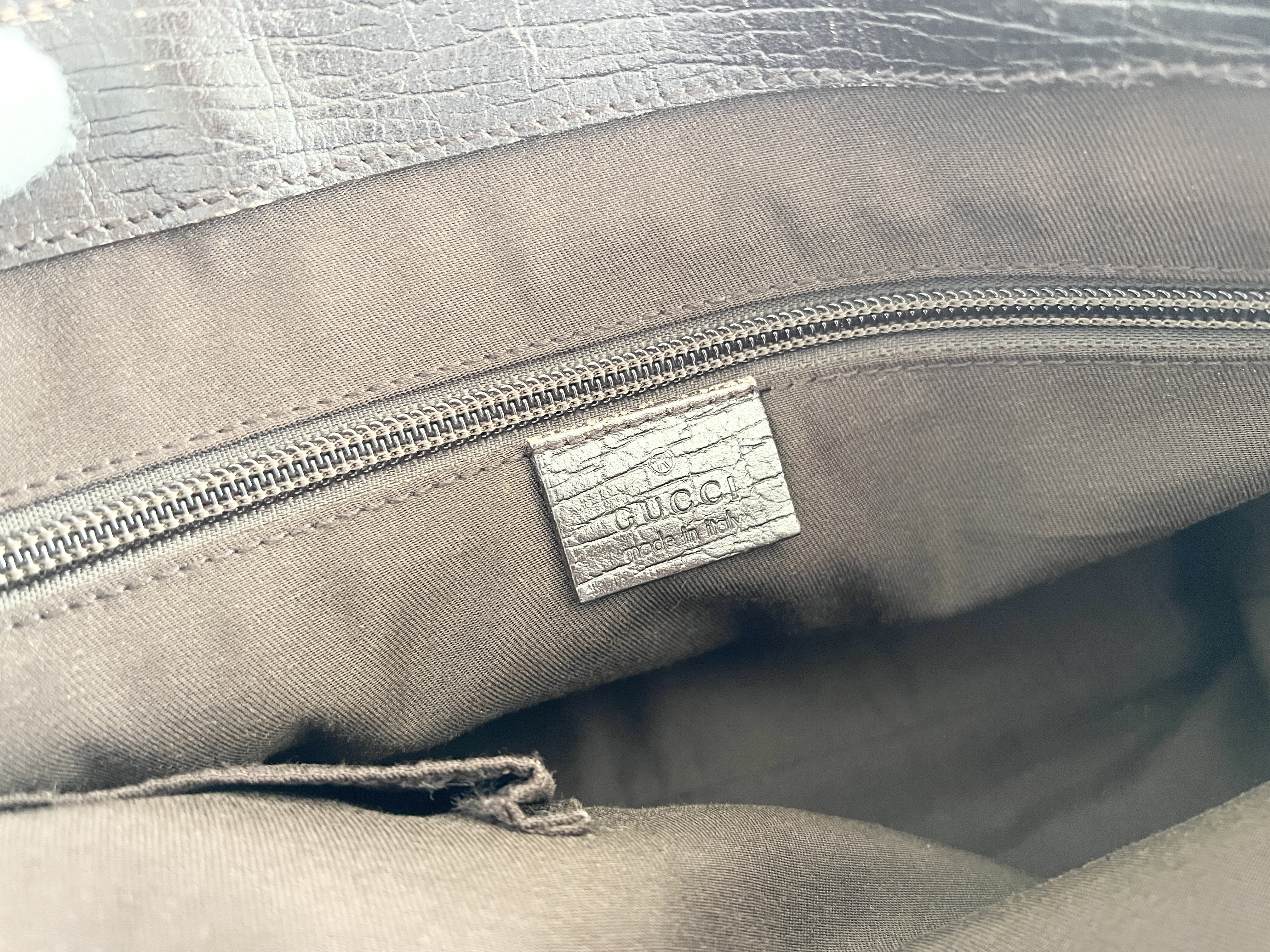 GG Supreme Logo Leather Handbag Tote Bag — view 6
