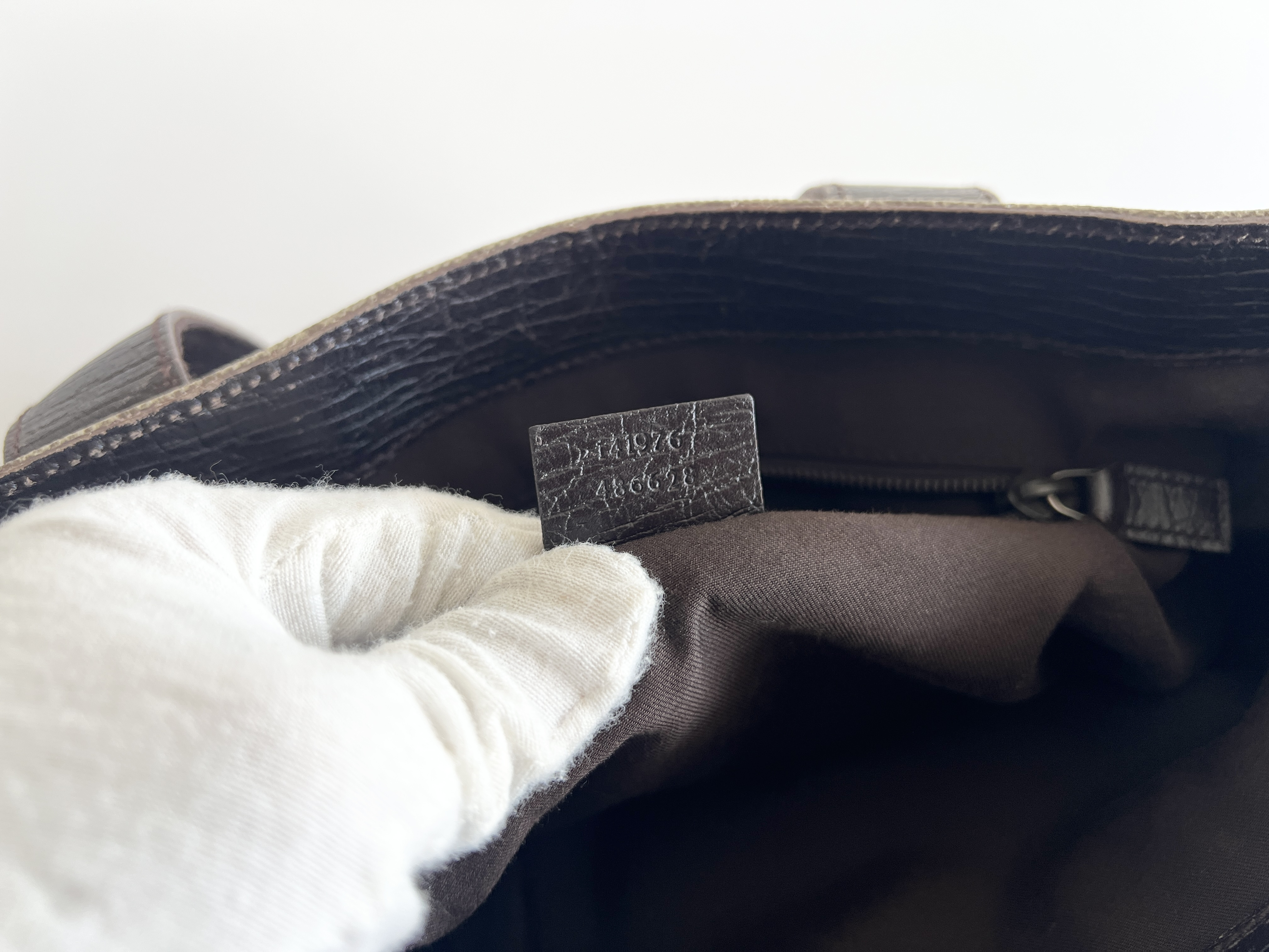GG Supreme Logo Leather Handbag Tote Bag — view 7