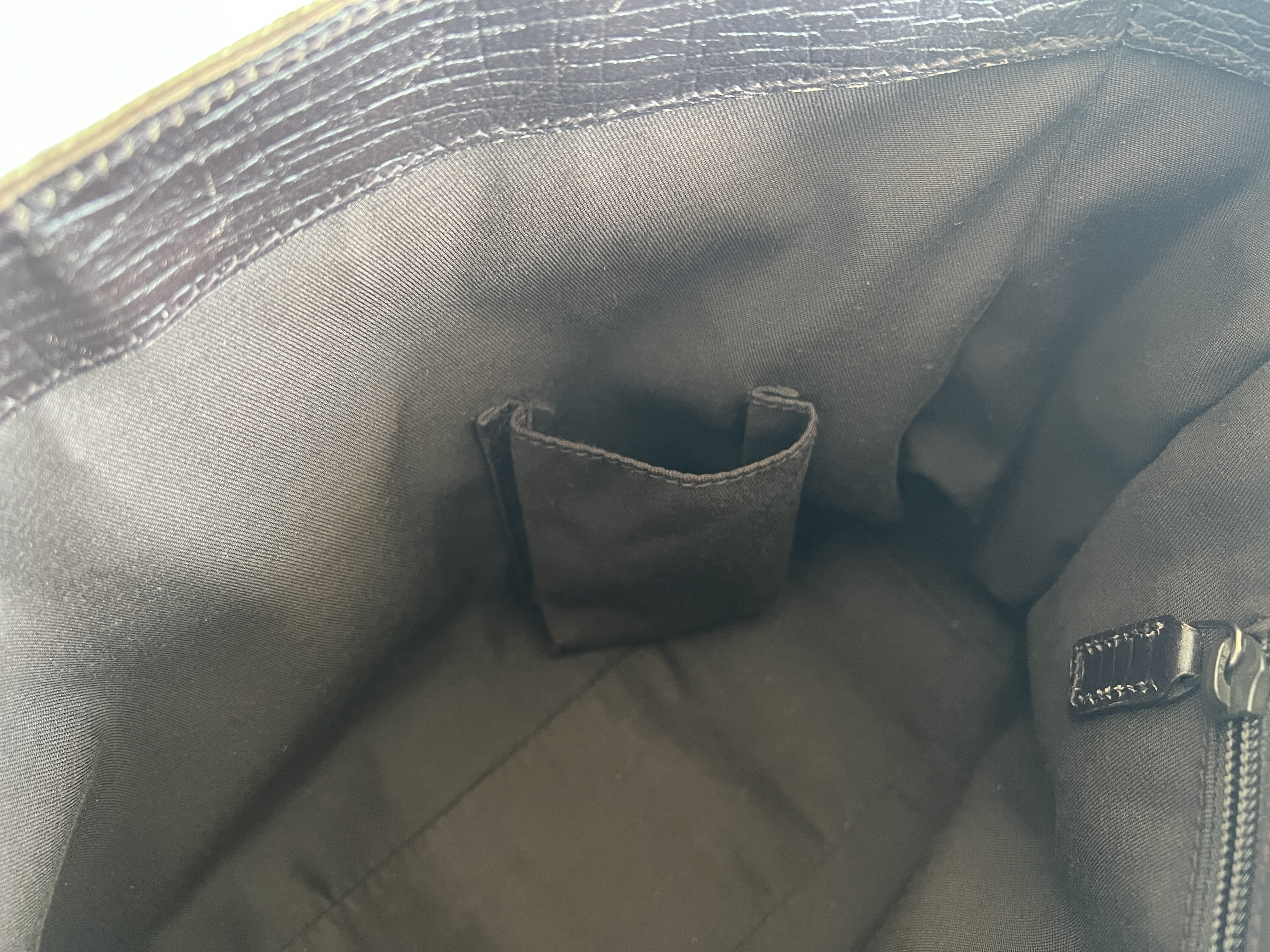 GG Supreme Logo Leather Handbag Tote Bag — view 9
