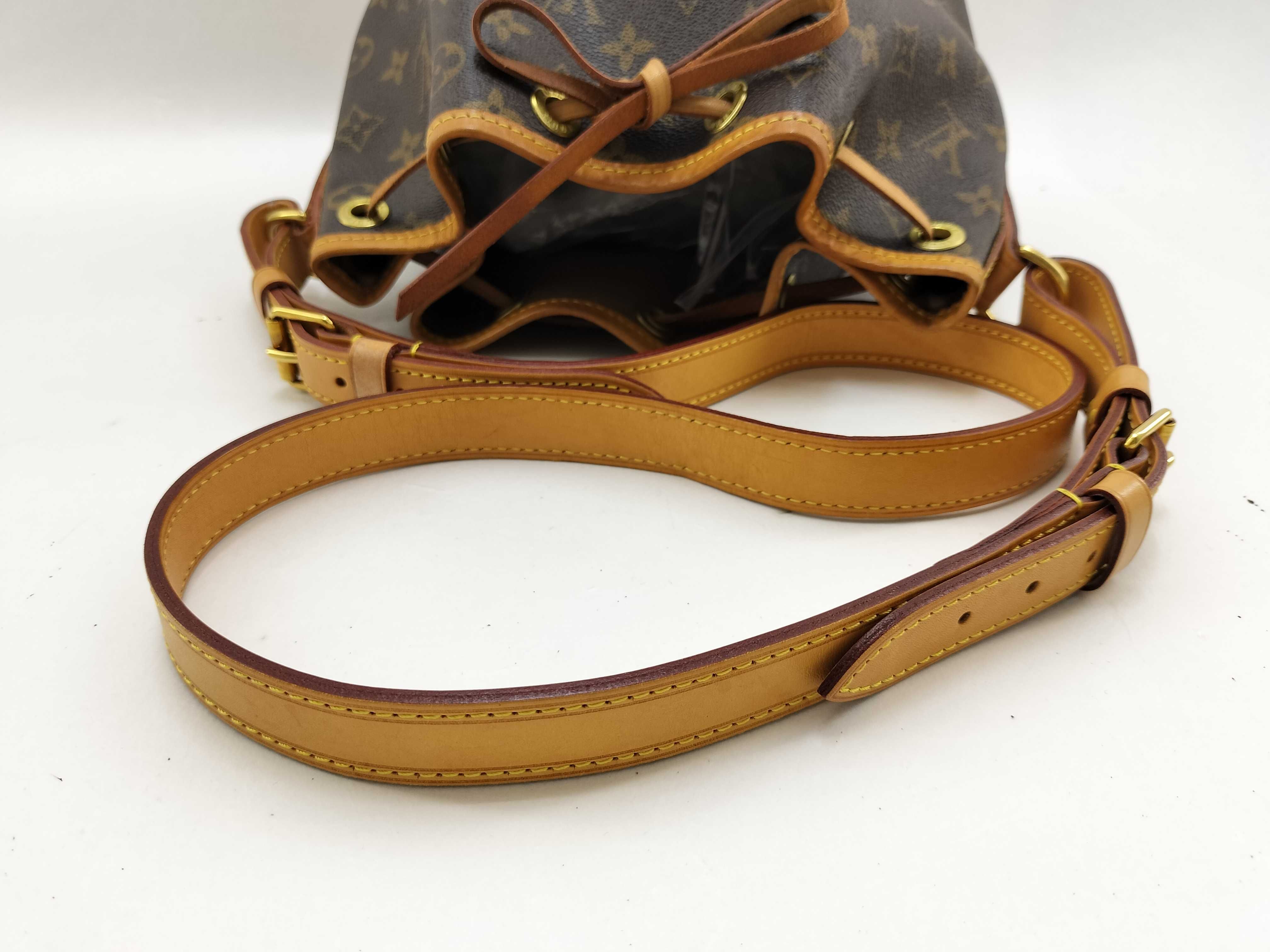 Monogram Noe BB M40817 Drawstring Shoulder Bag — view 9