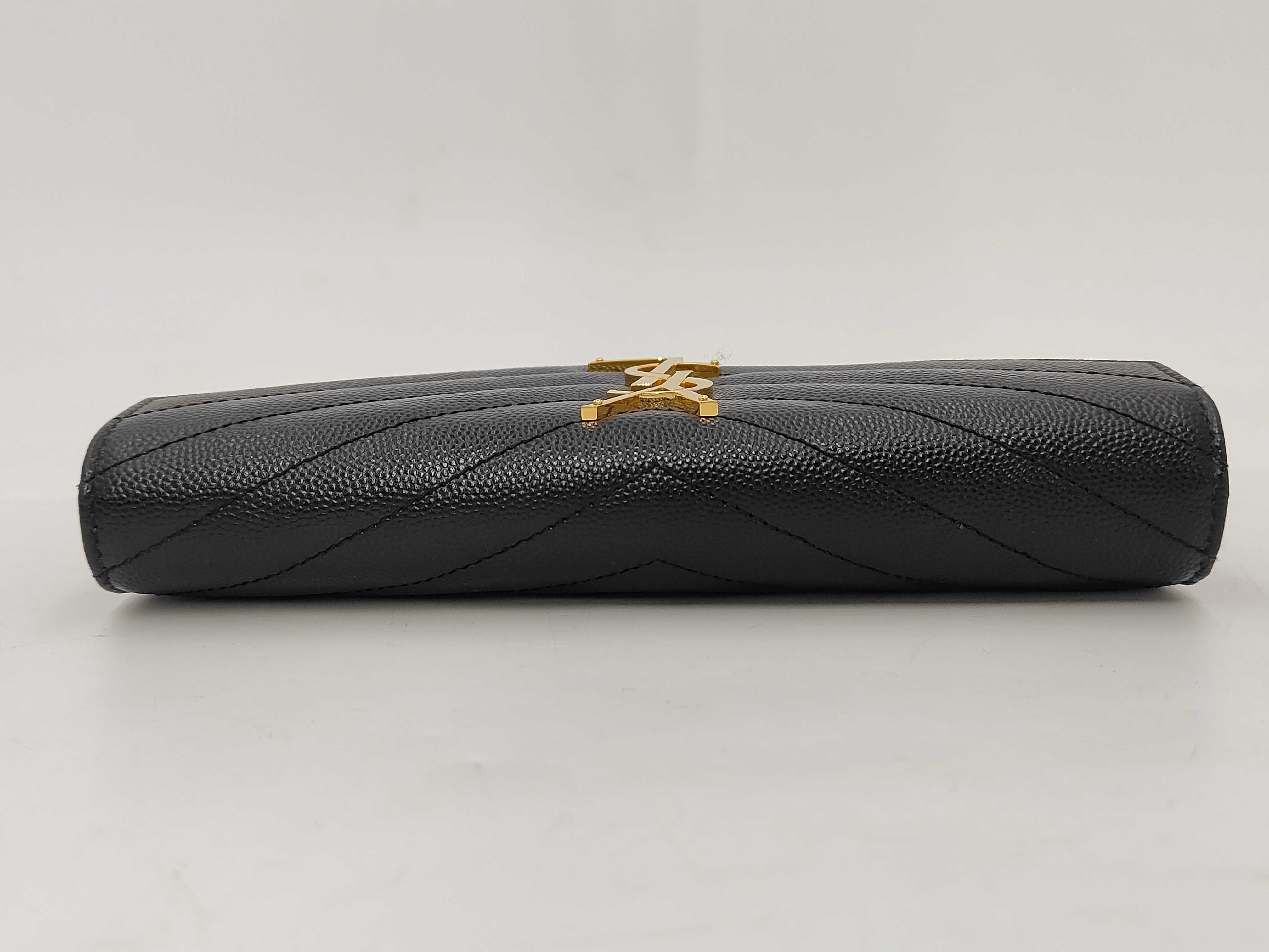 wallet — view 5