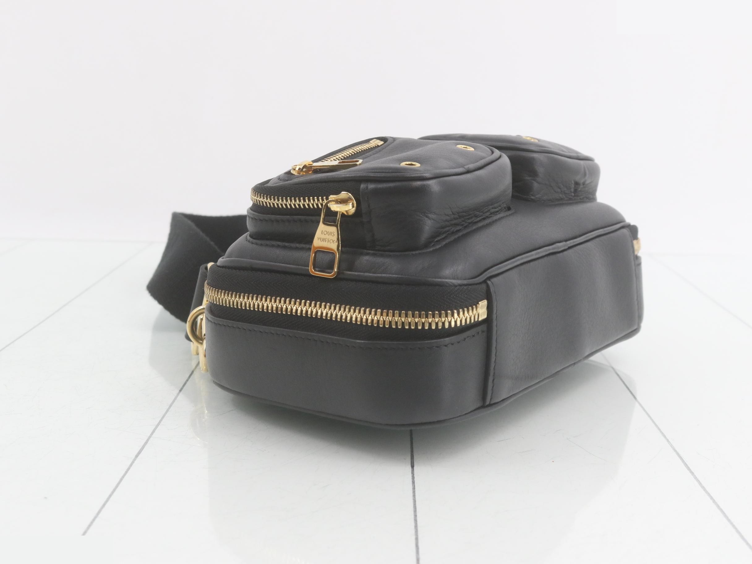 LV 2-Way Bag Utility Crossbody M80450 / IC Chip — view 5
