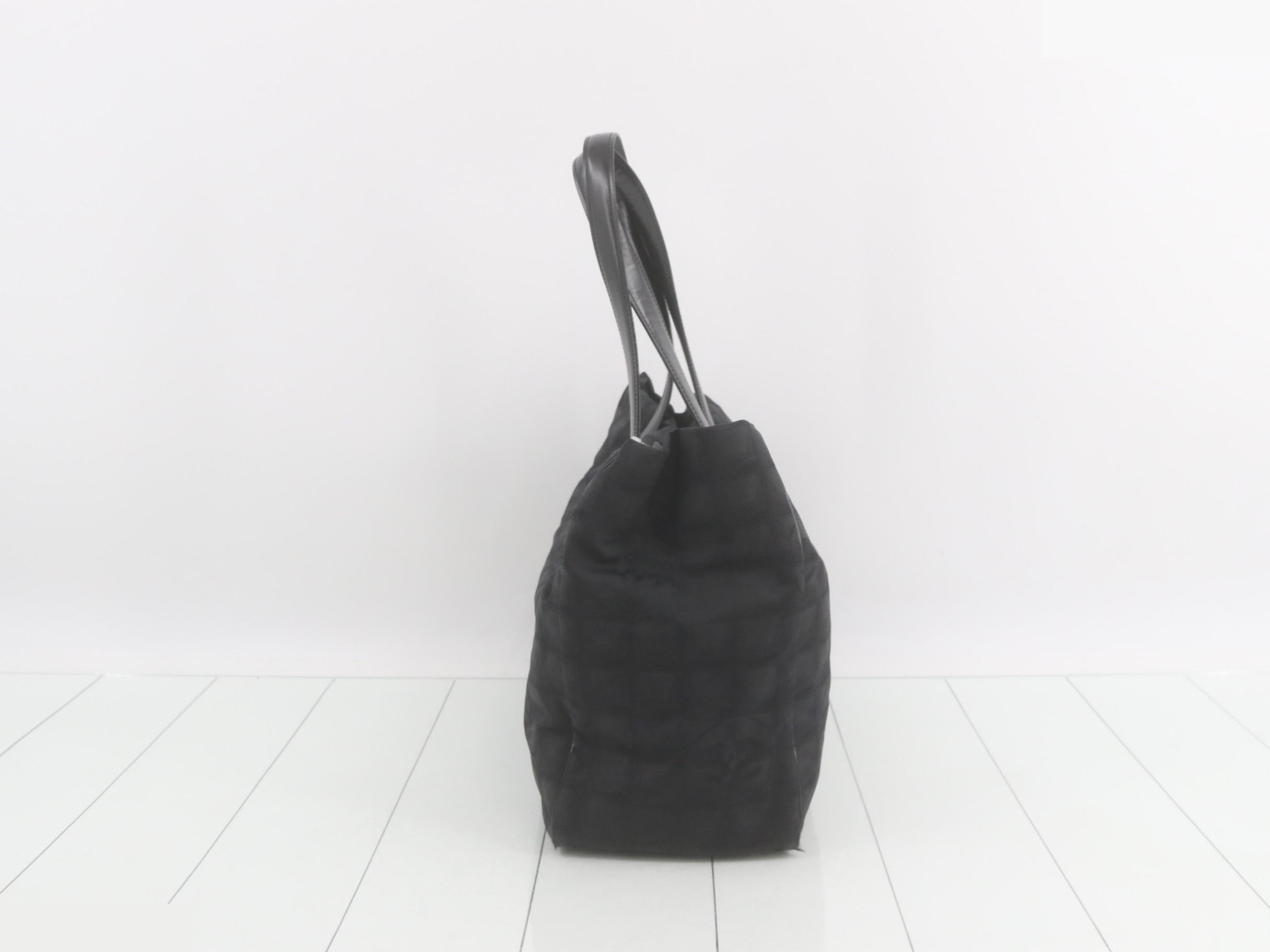 New Travel Nylon Tote Bag, Unit #8 — view 4