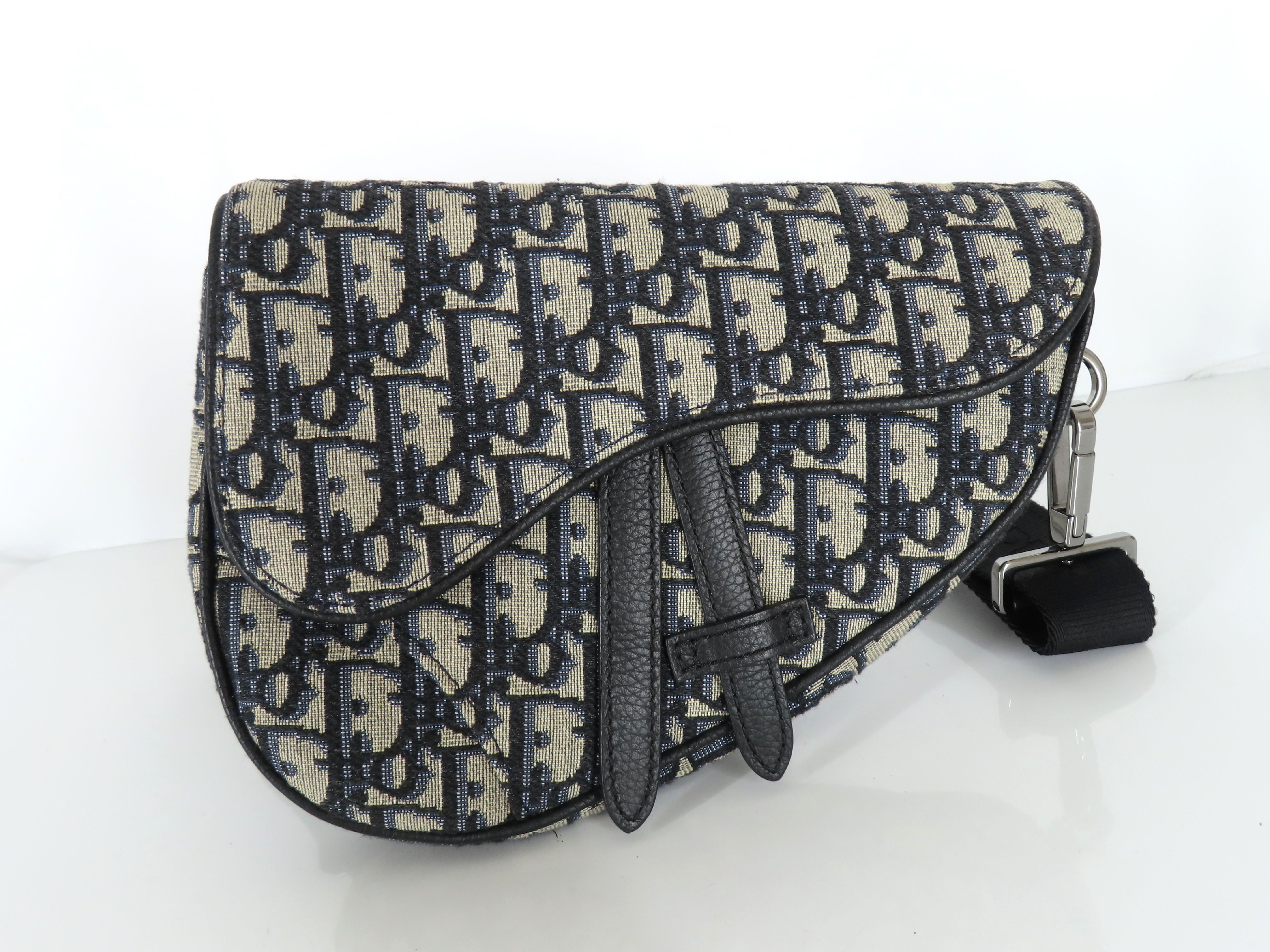 Oblique Saddle Bag Shoulder Bag