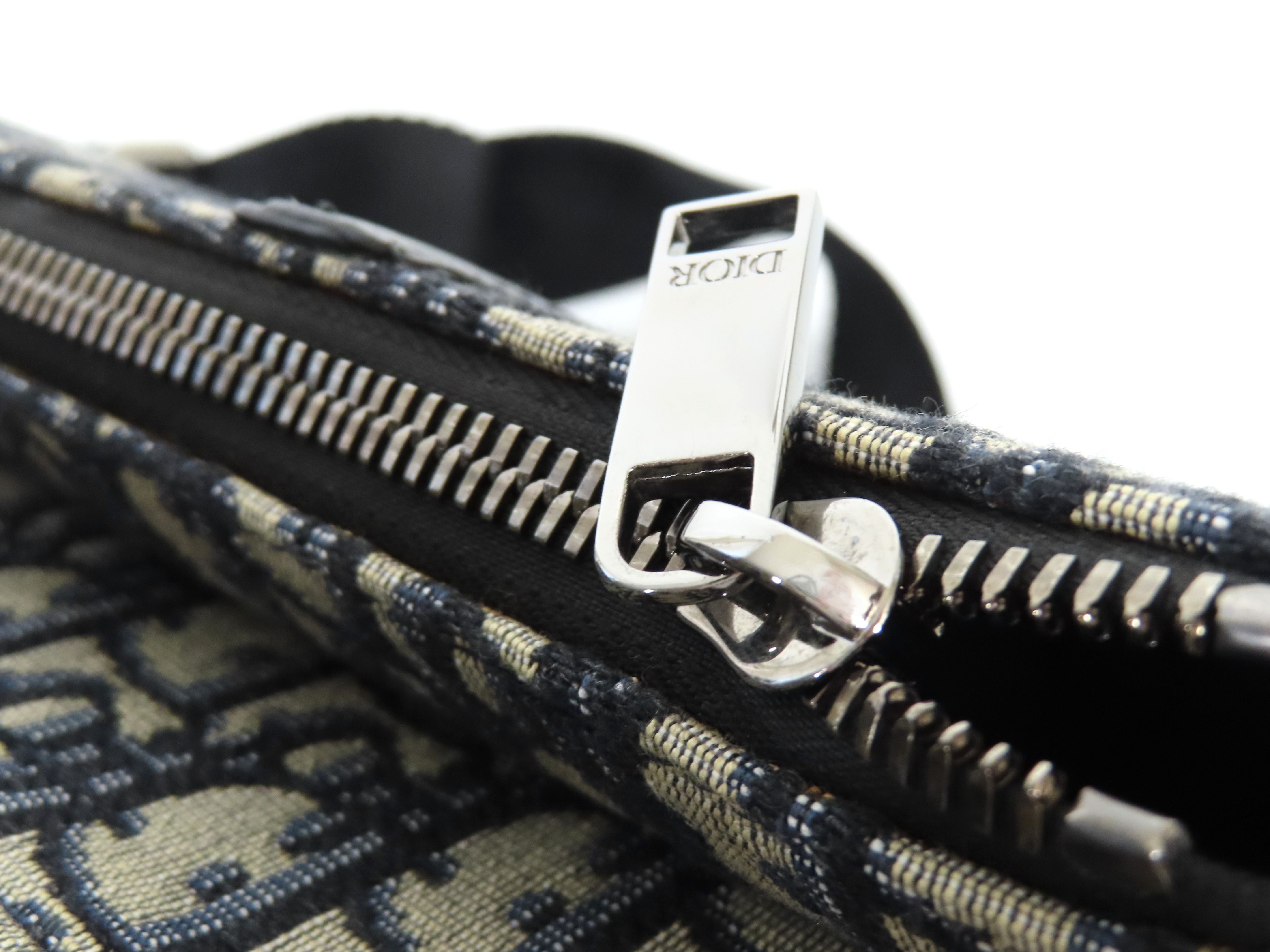 Oblique Saddle Bag Shoulder Bag — view 12