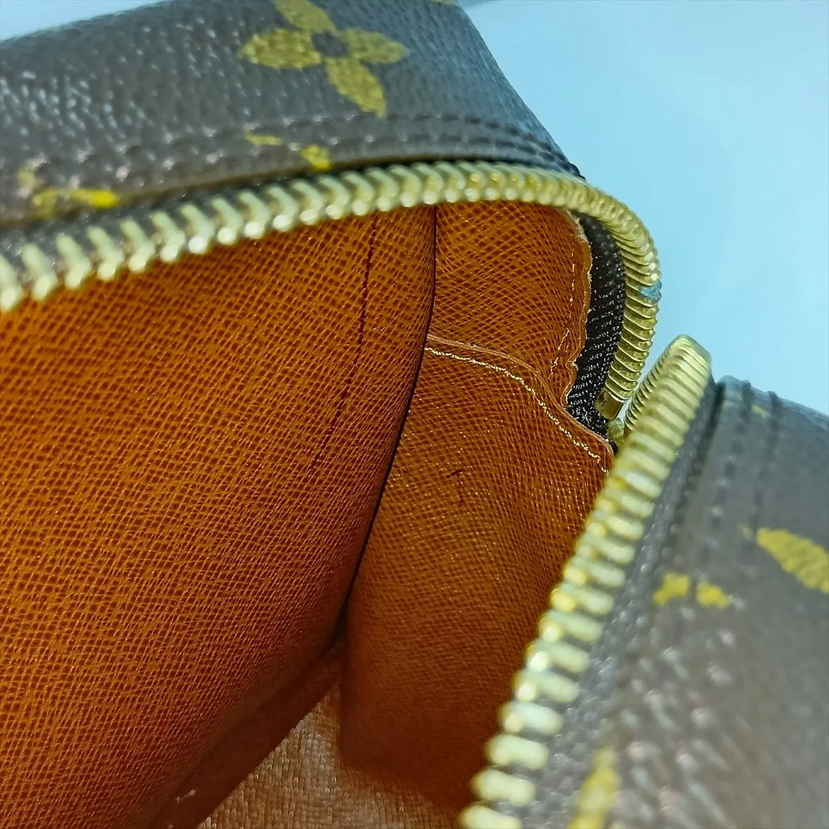 Monogram Trocadero 27 M51274 MB0033 Brown — view 15