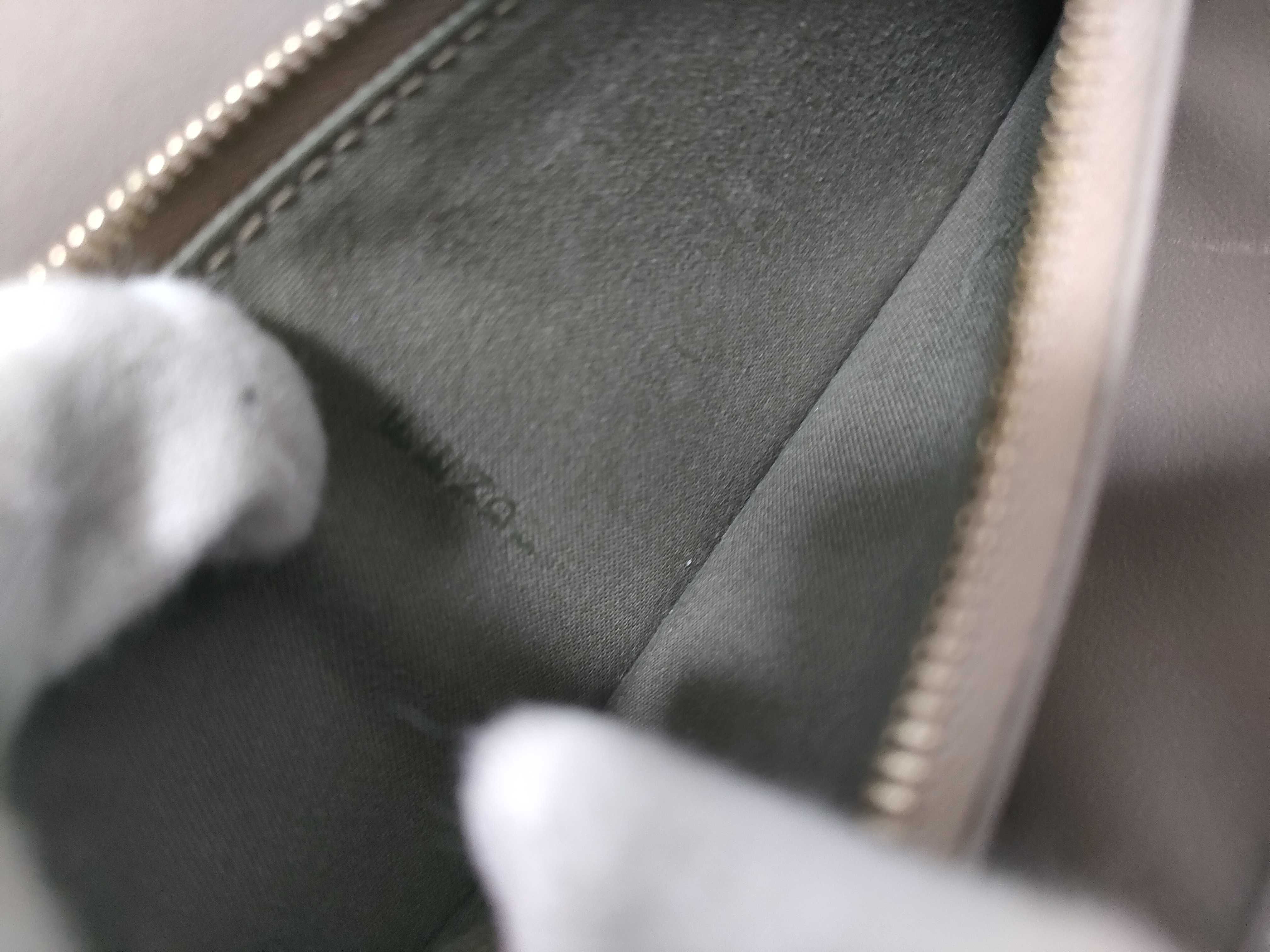 Peekaboo Wallet — view 11