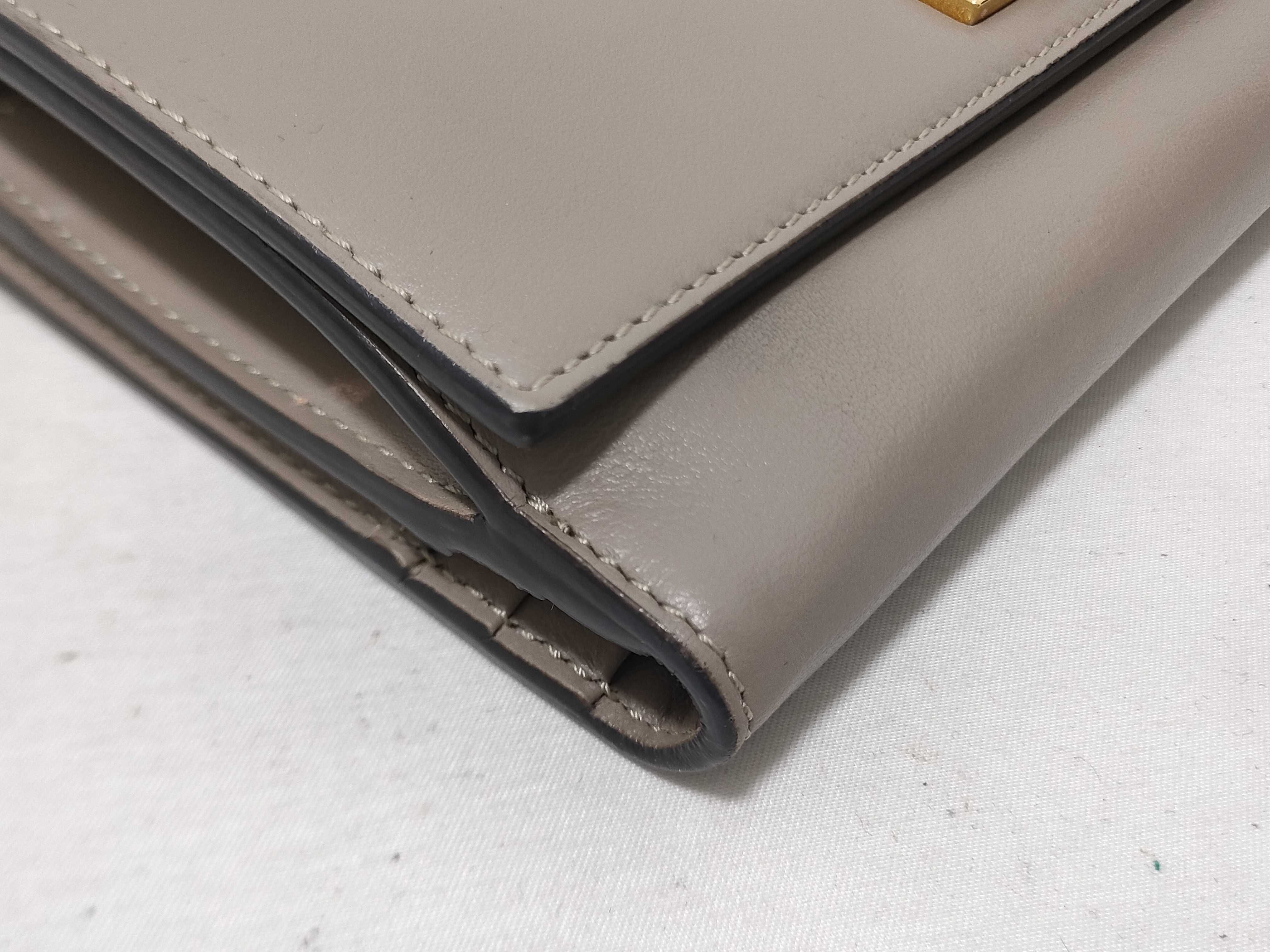 Peekaboo Wallet — view 4