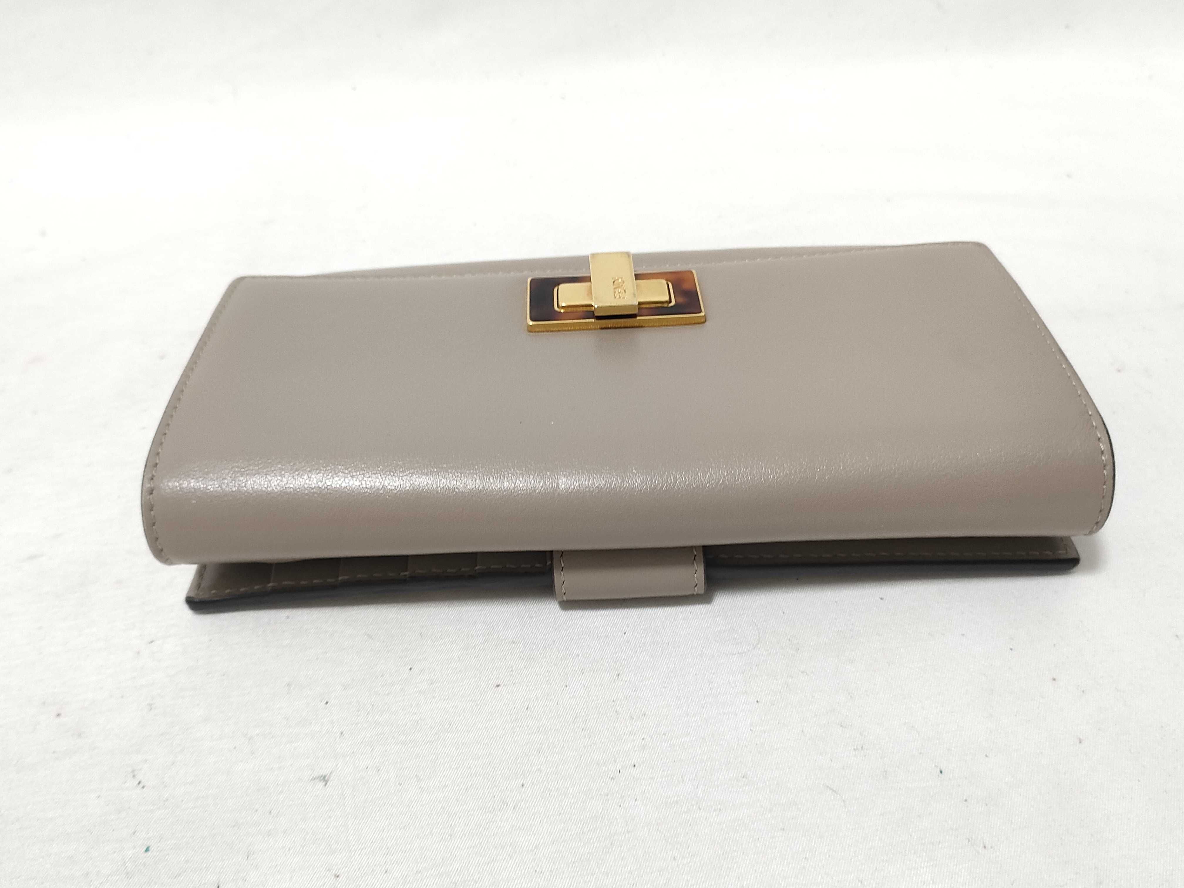 Peekaboo Wallet — view 6