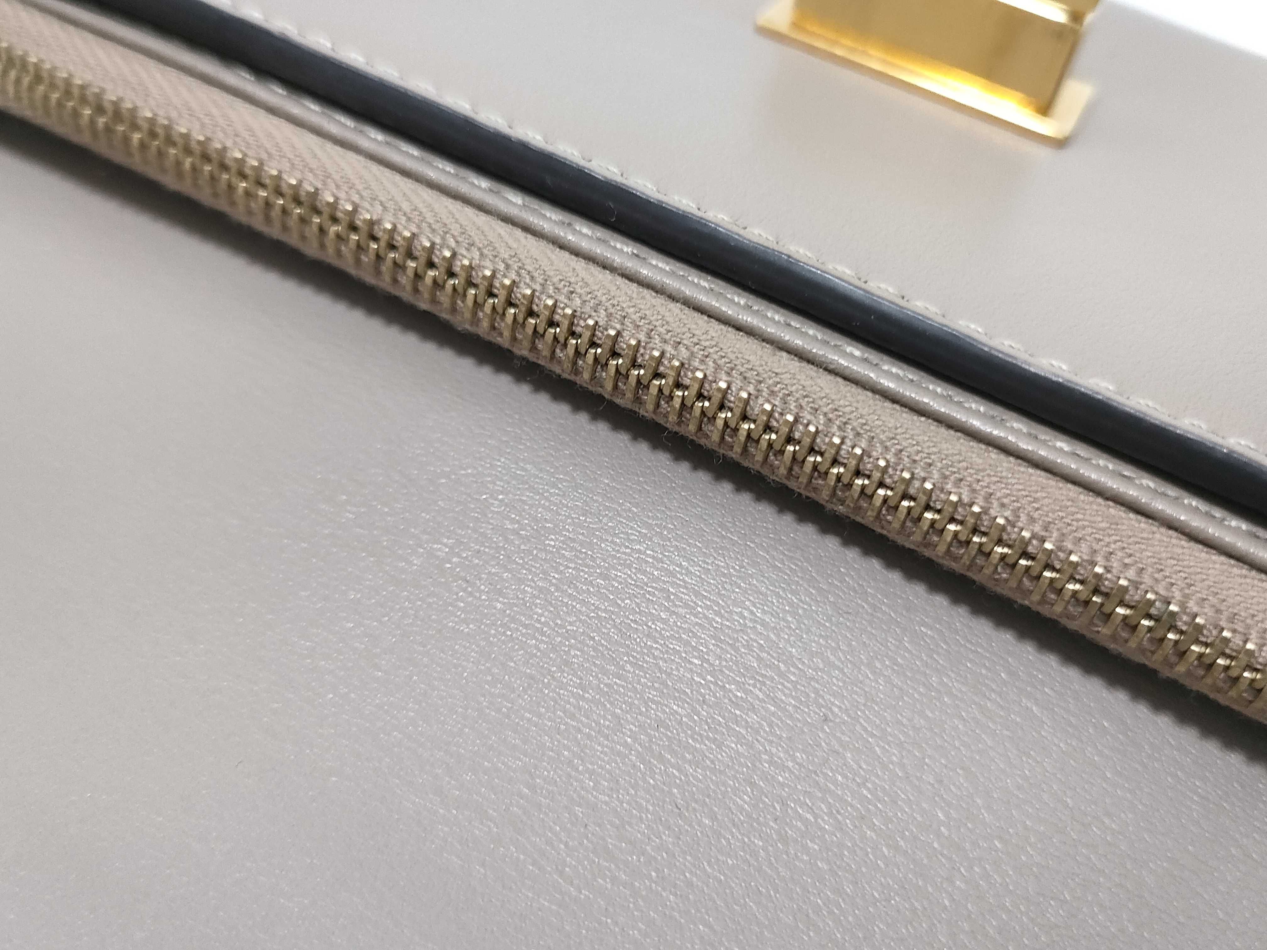 Peekaboo Wallet — view 9