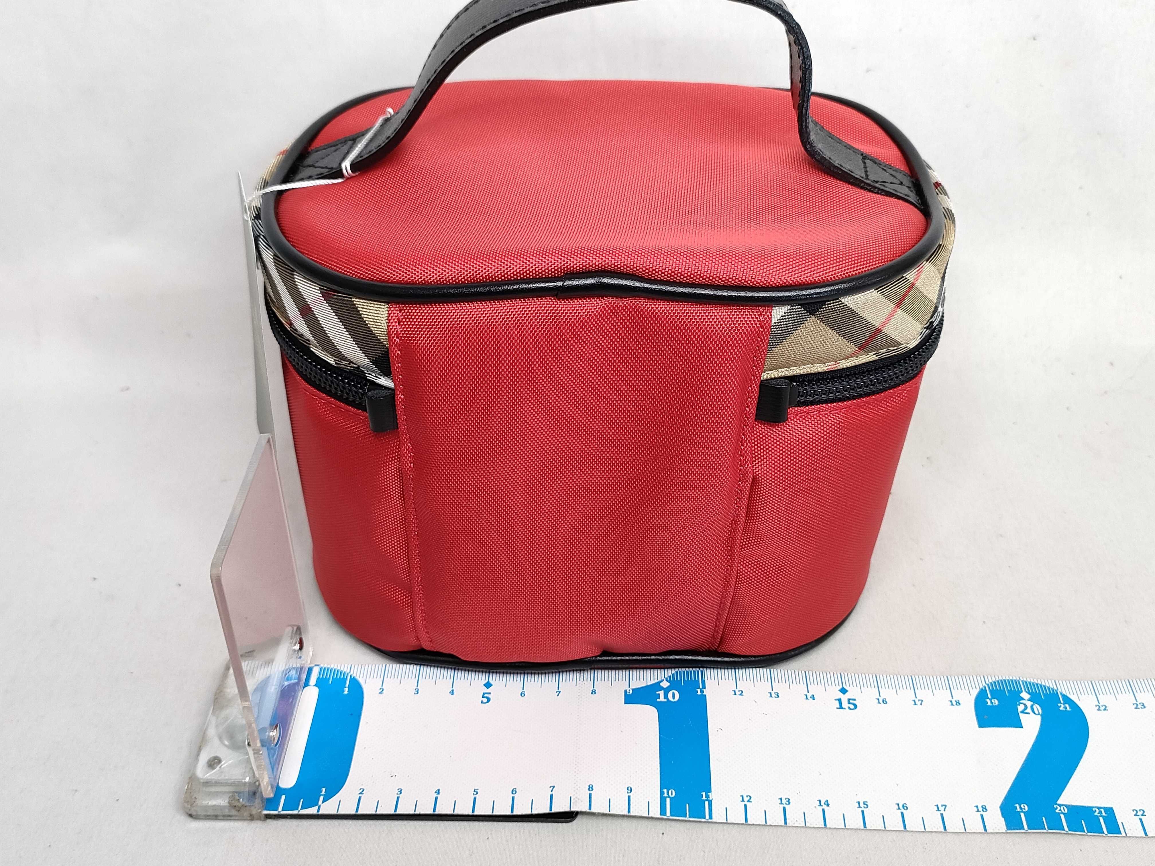 vanity bag, red — view 2