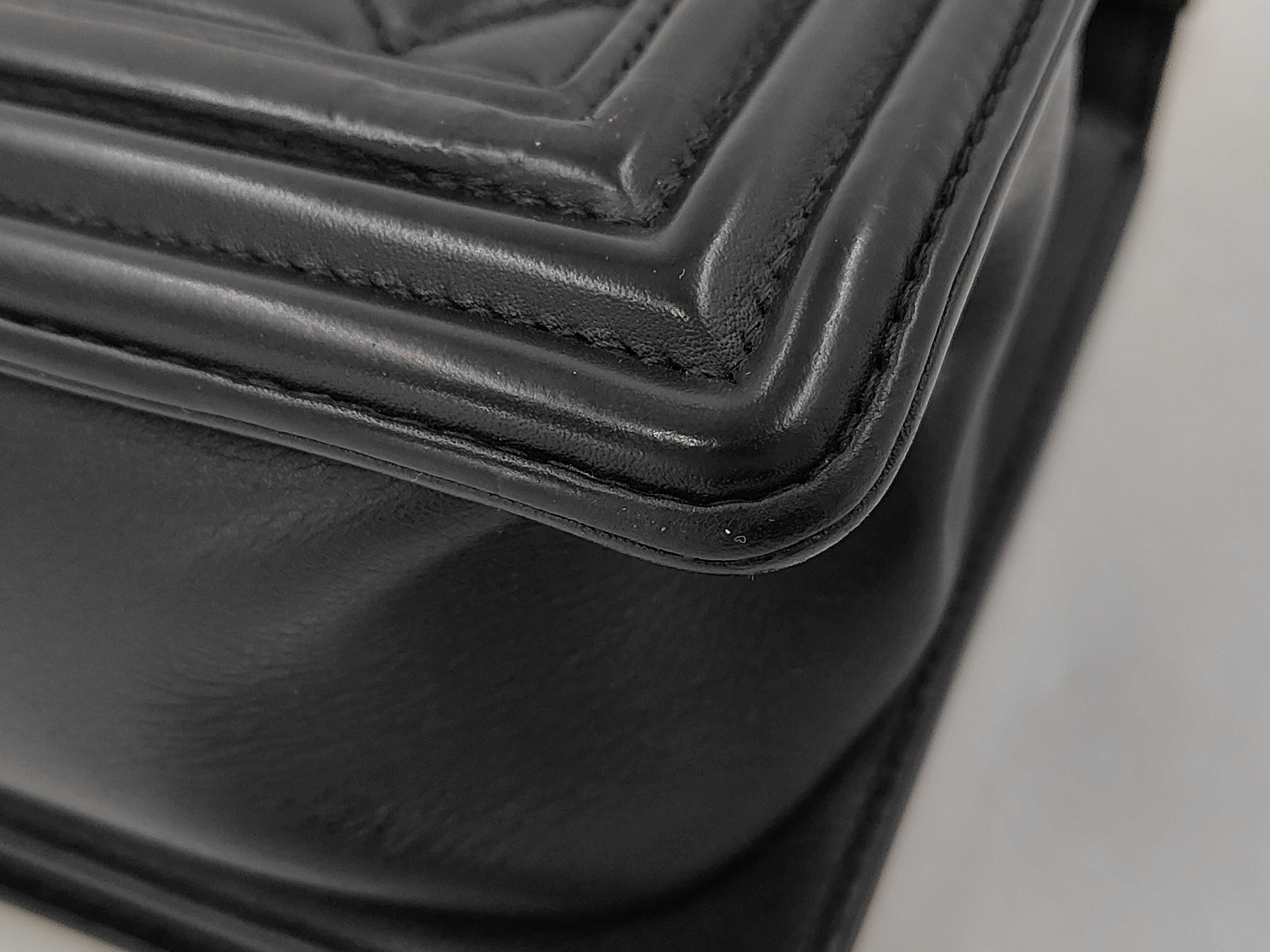 Boy Chanel Black Shoulder Bag — view 9