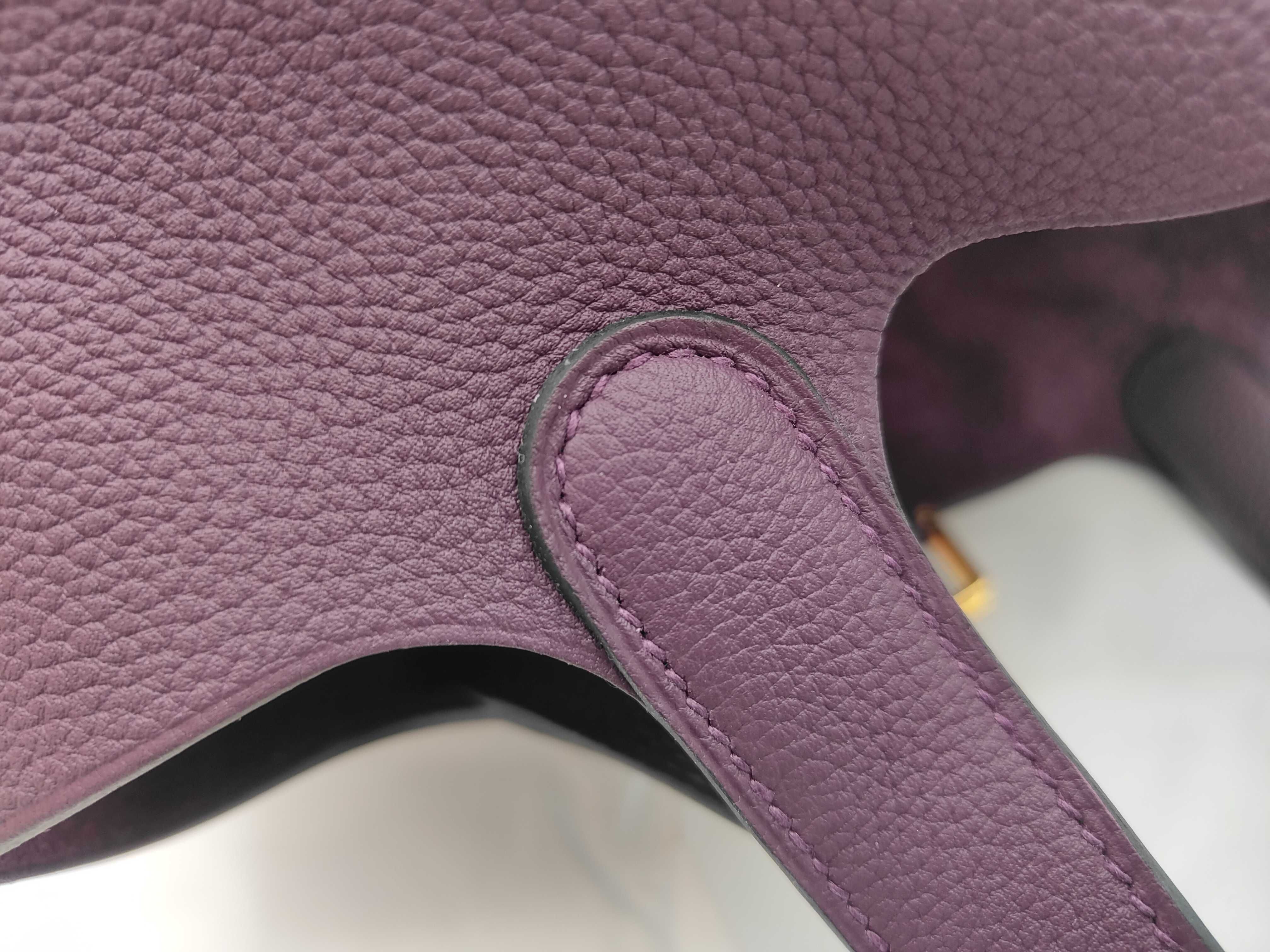 Picotin PM B stamp Taurillon Maurice Cassis Handbag — view 5