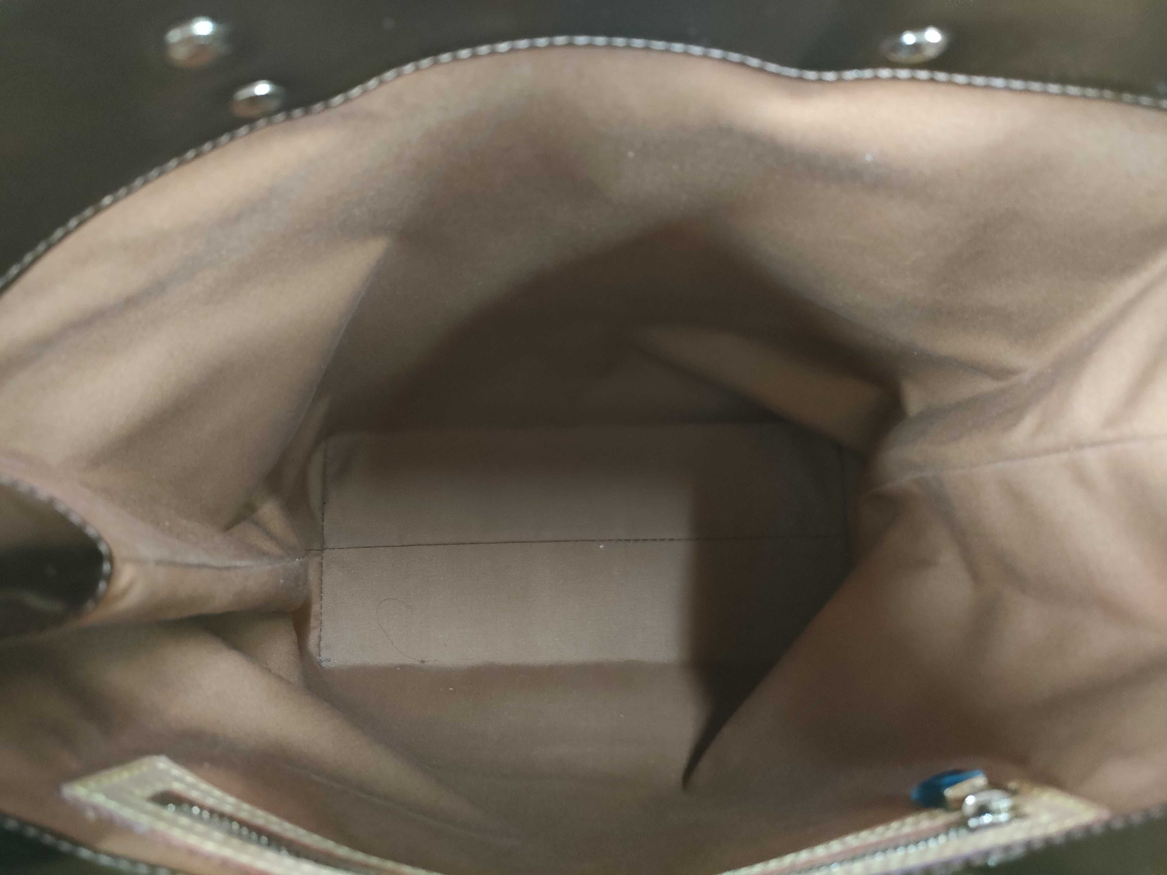 Vernis Lead MM Tote Bag — view 10