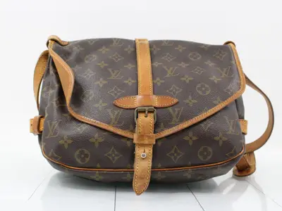Saumur shoulder bag
