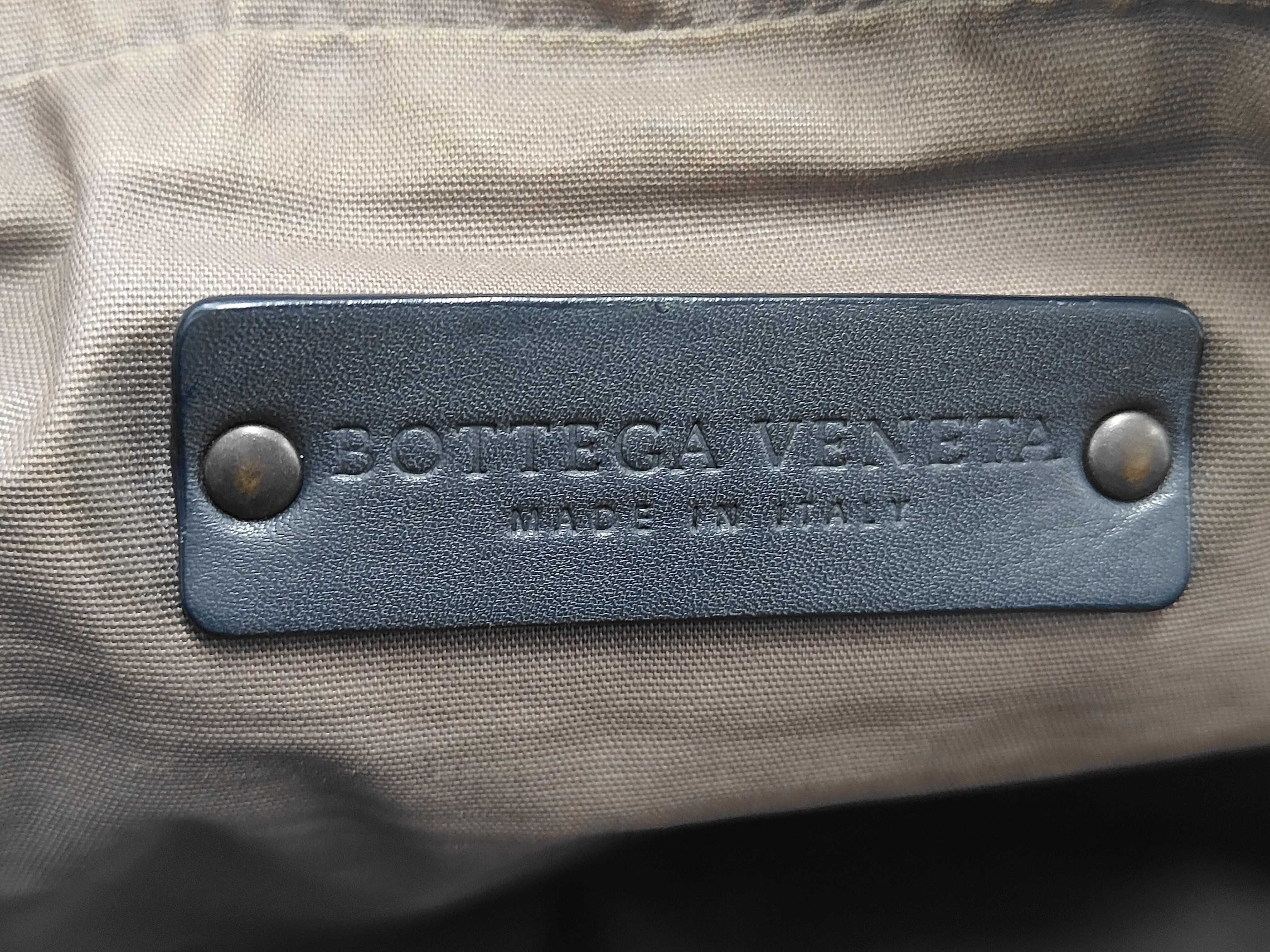 Intrecciato Leather Waist Pouch Waist Bag — view 10
