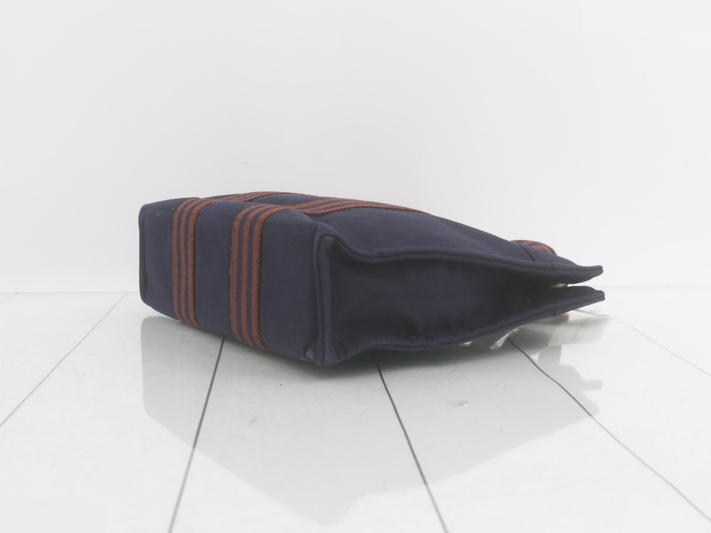 Fool to PM handbag — view 6