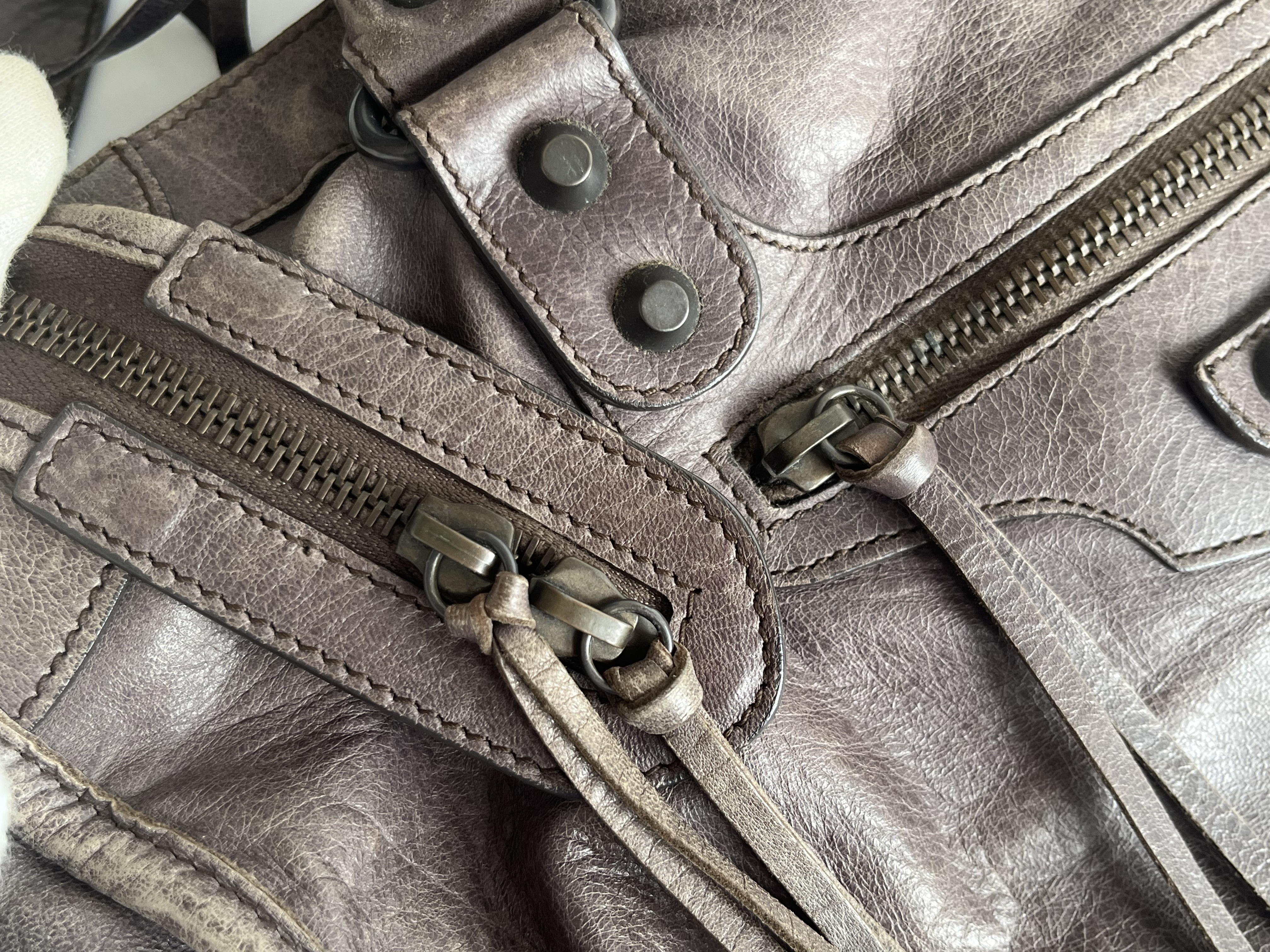 The City Brown Shoulder Bag with Mirror and Shoulder Strap — view 15