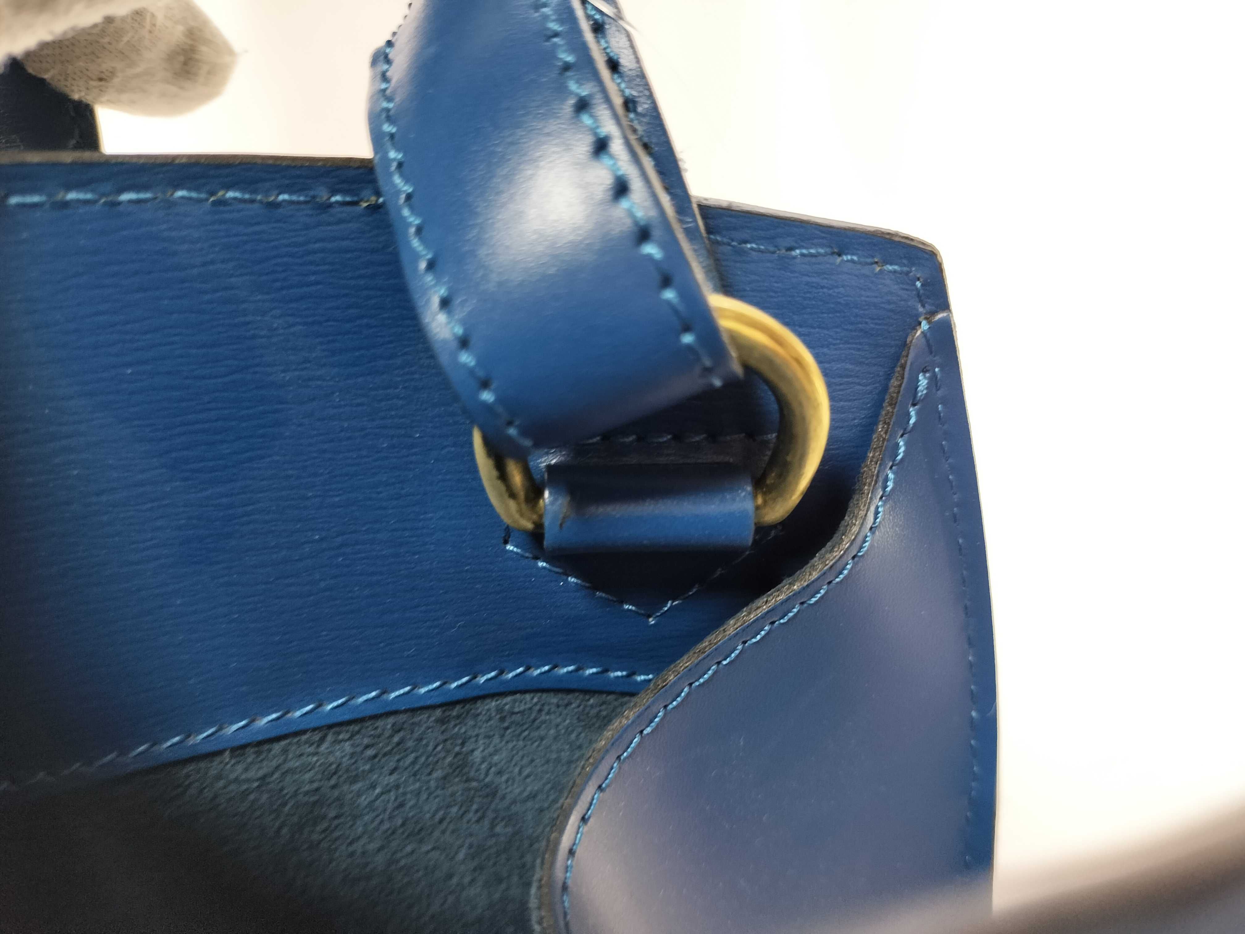 Epi Cluny Blue Shoulder Bag — view 7