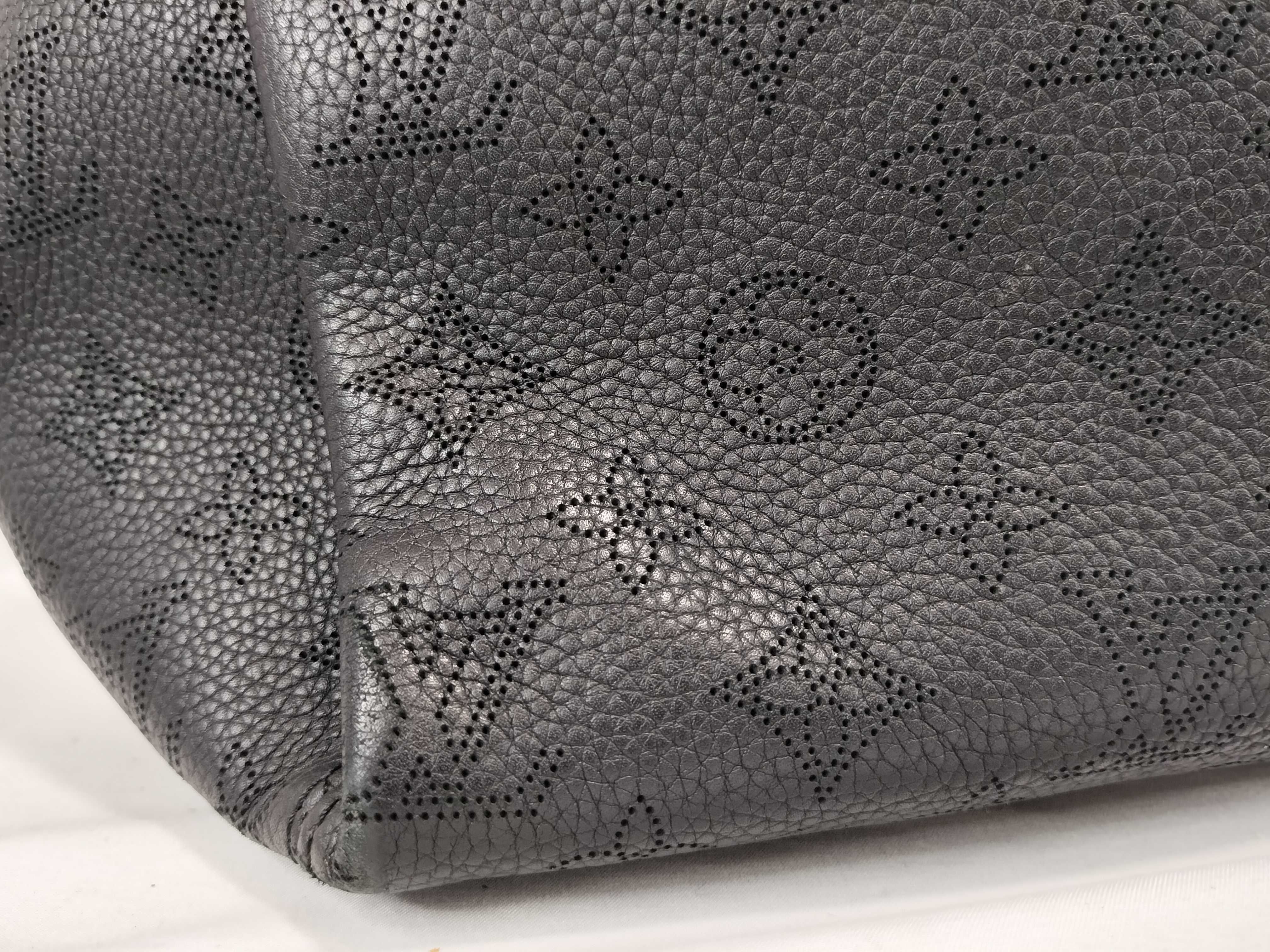 Mahina Babylon PM 2-Way Shoulder Bag M50031 — view 14