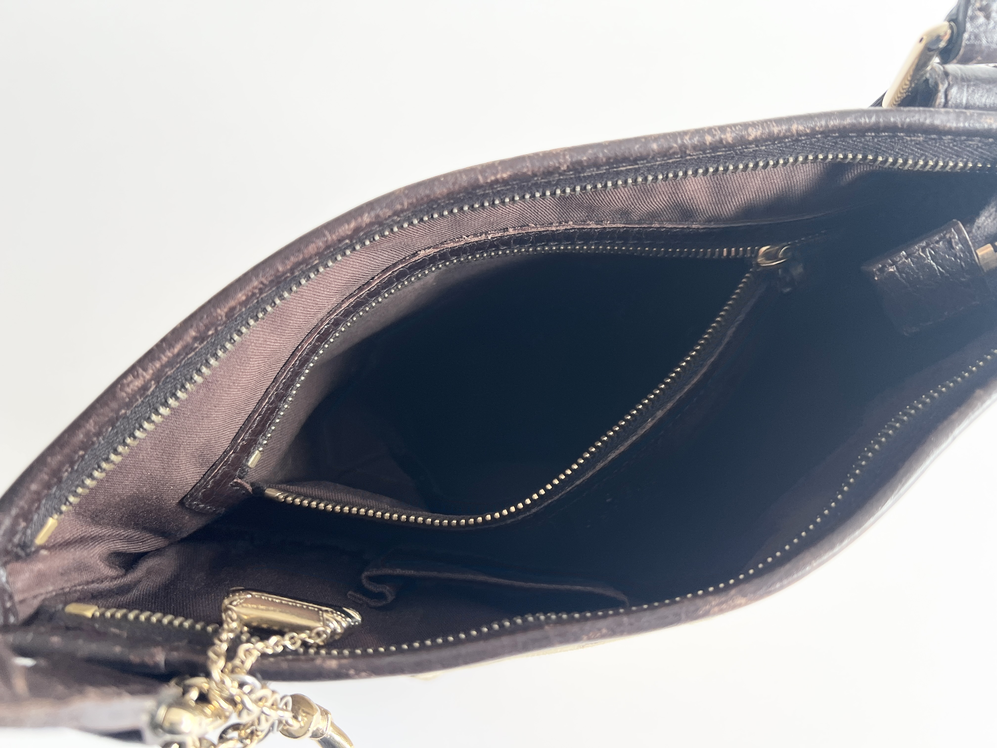 Sherry Line GG Charm Canvas Leather Shoulder Bag Messenger Bag Sacoche Shoulder Bag — view 8