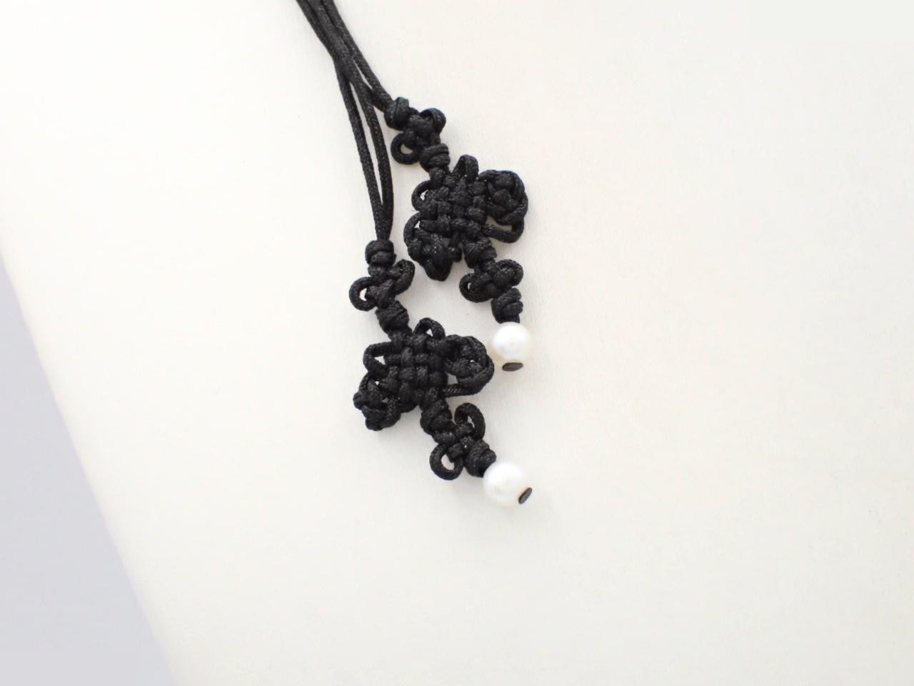 logo jade and pearl choker, approximately 160cm in length. — view 2