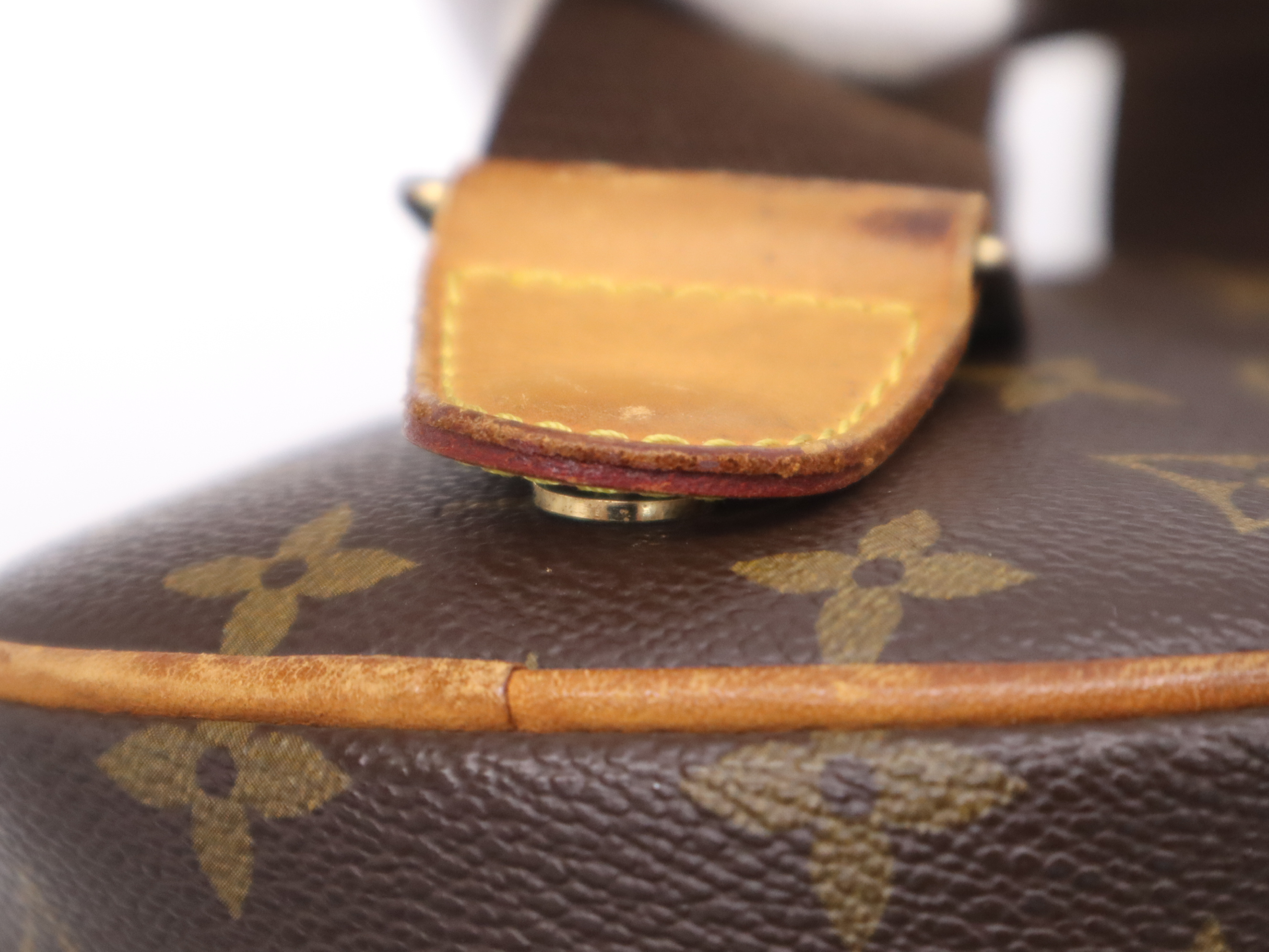 M51870 Monogram Pochette Gange Waist Bag — view 7