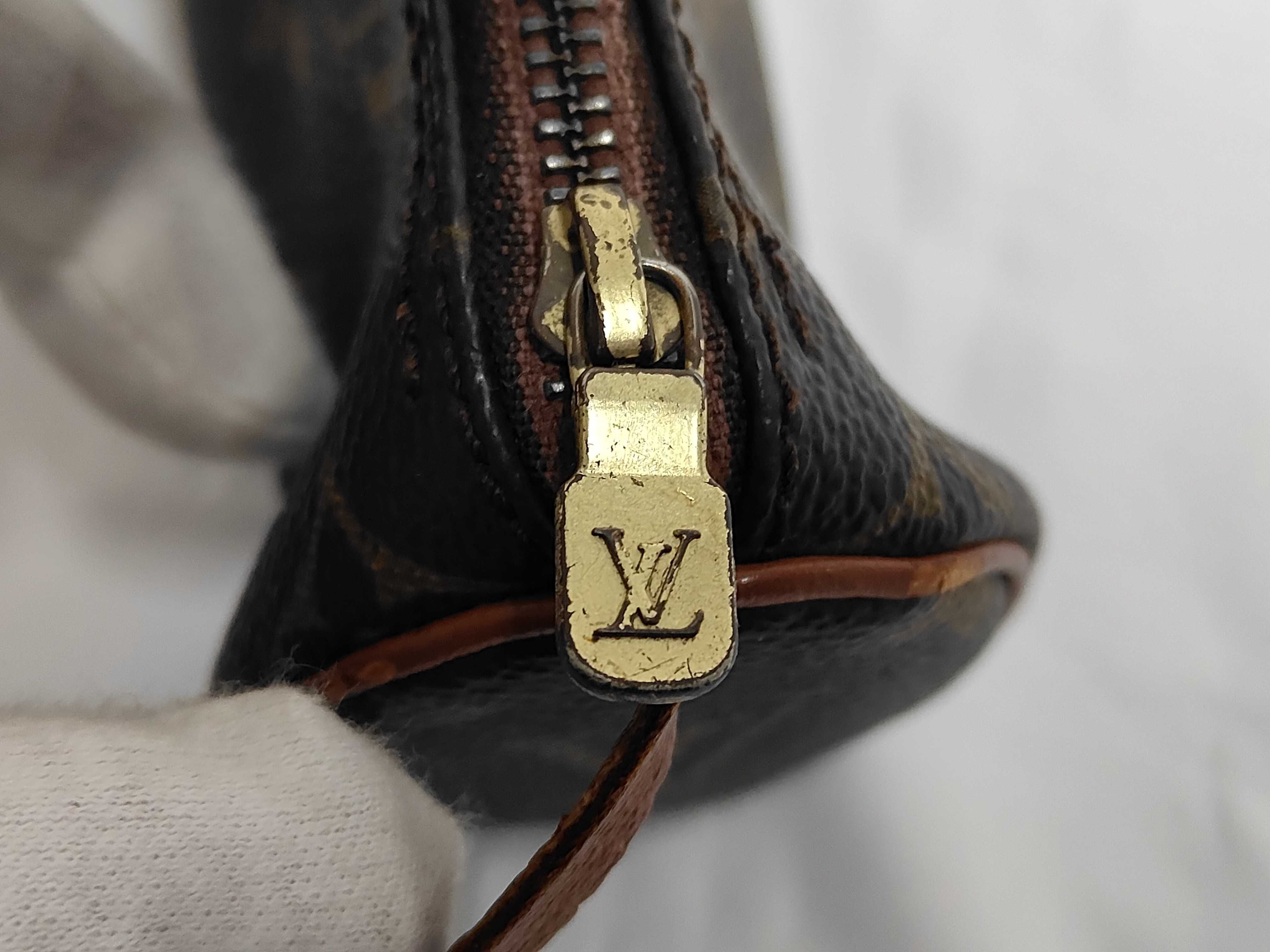 Monogram Louis Vuitton Monogram Pouch Papillon Pouch M51380 Pouch Handbag — view 9
