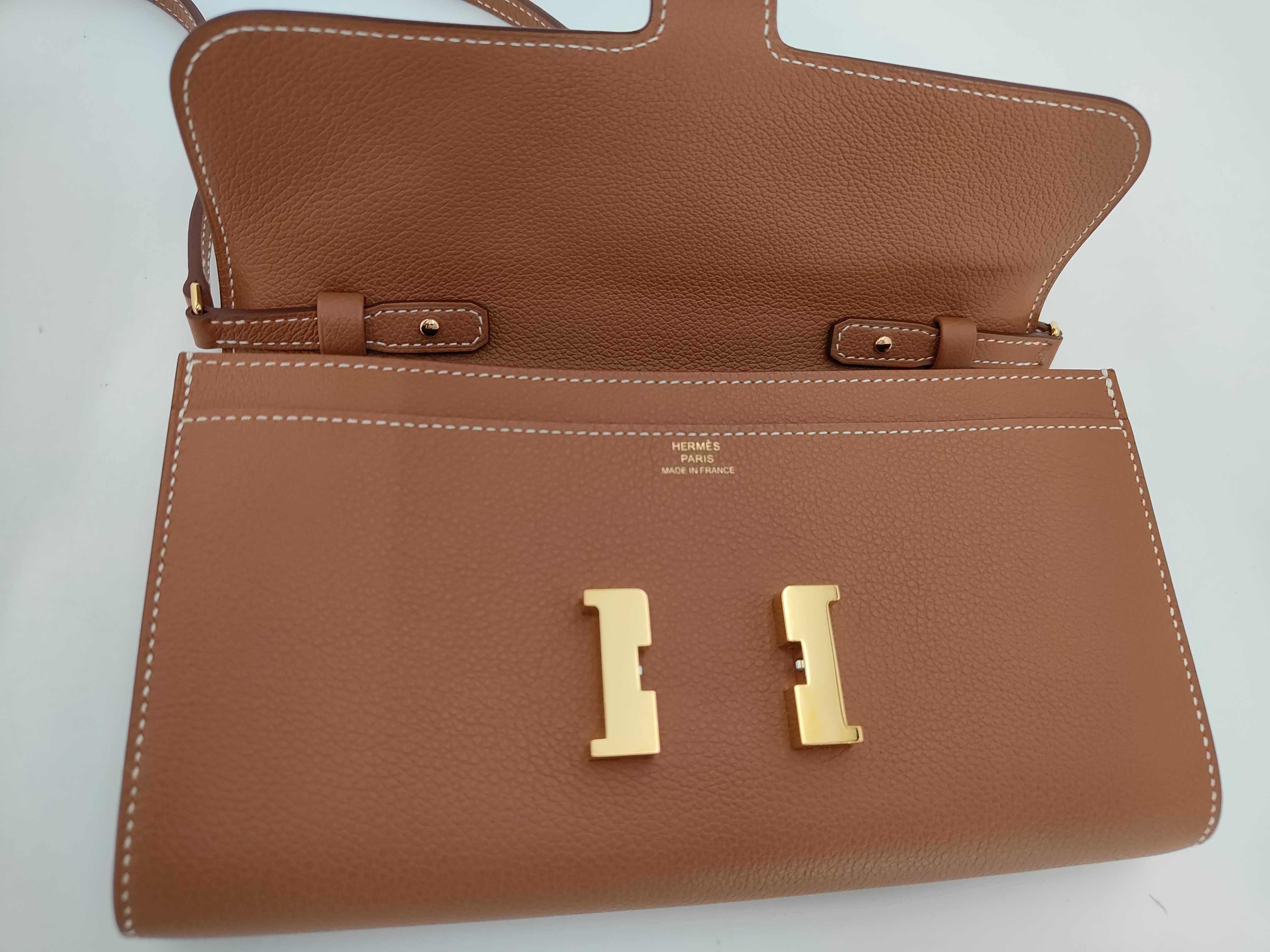 Constance Togo Evercolor Brown Shoulder Bag with Gold Hardware (K Stamp) — view 8
