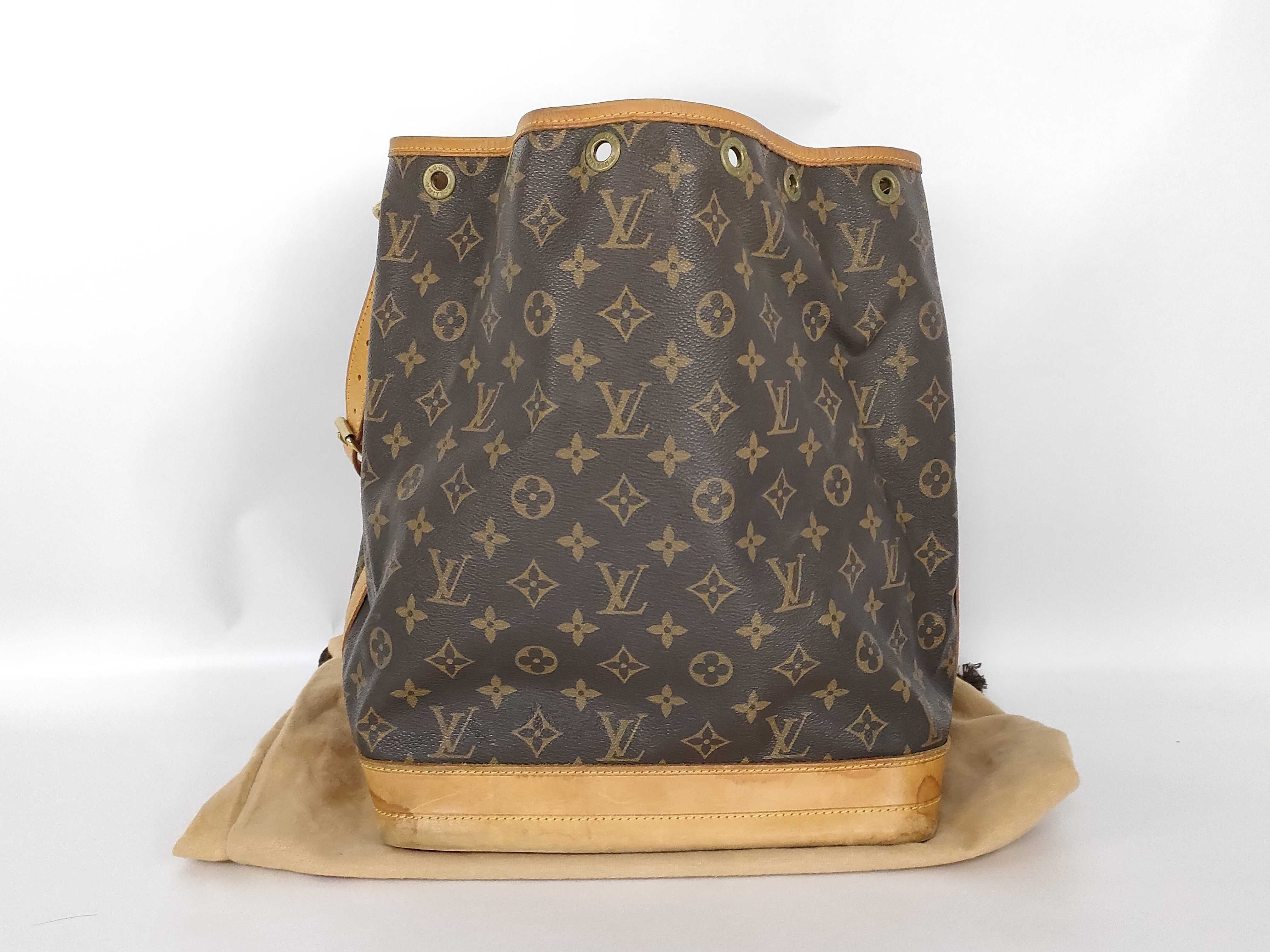 Monogram / Monogram / Noé
