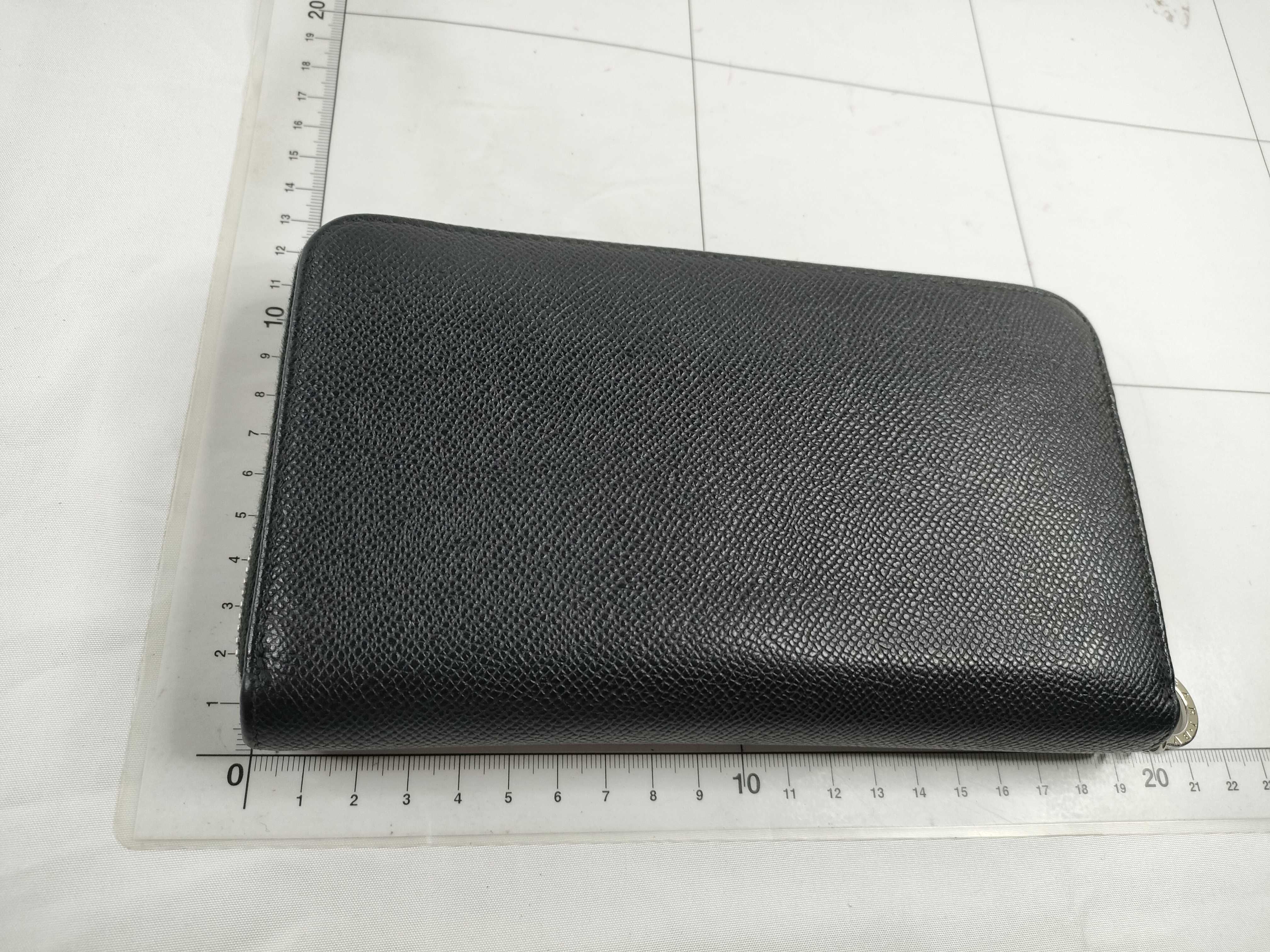 Bulgari Round Zip Wallet — view 2