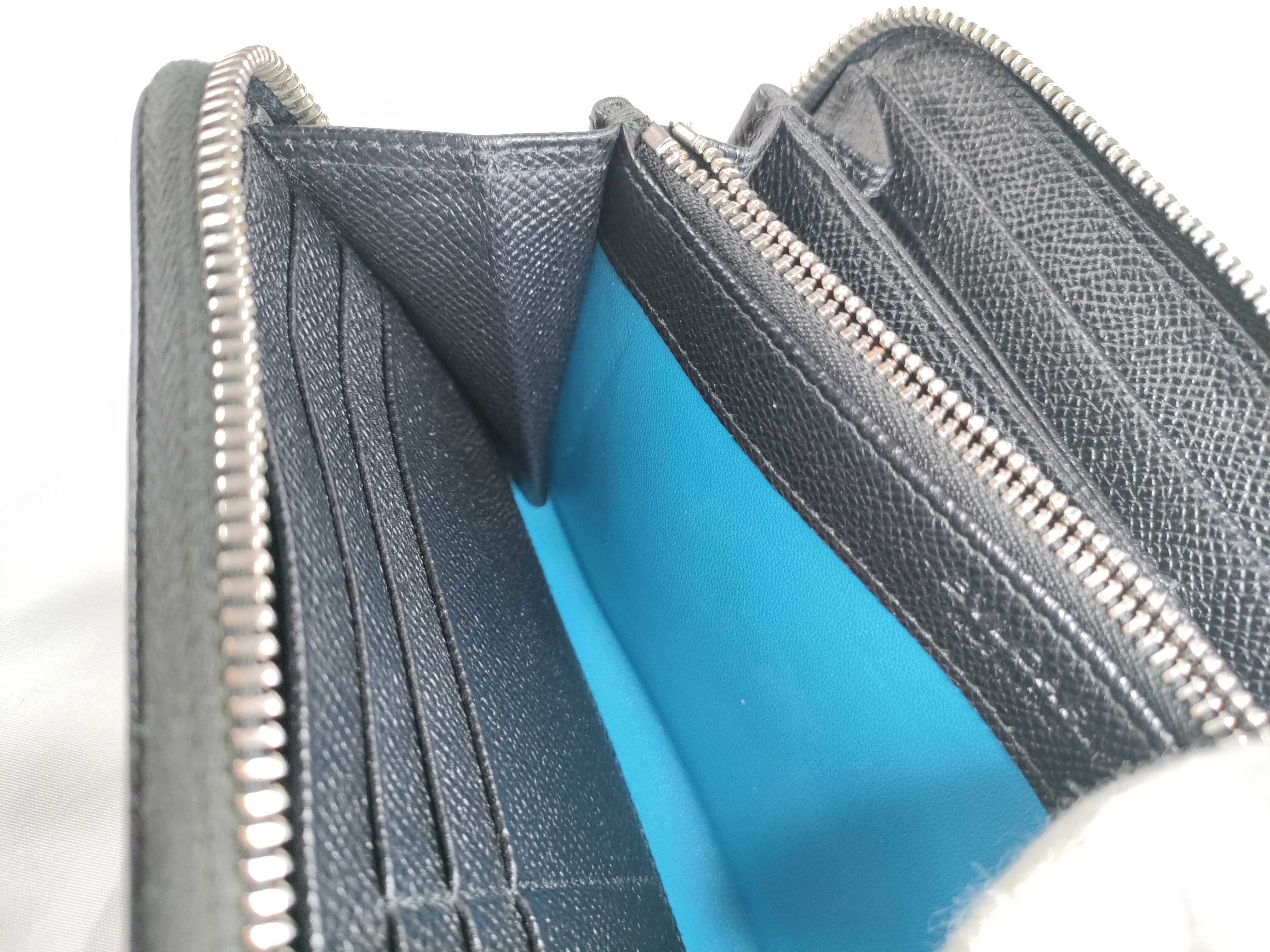 Bulgari Round Zip Wallet — view 9
