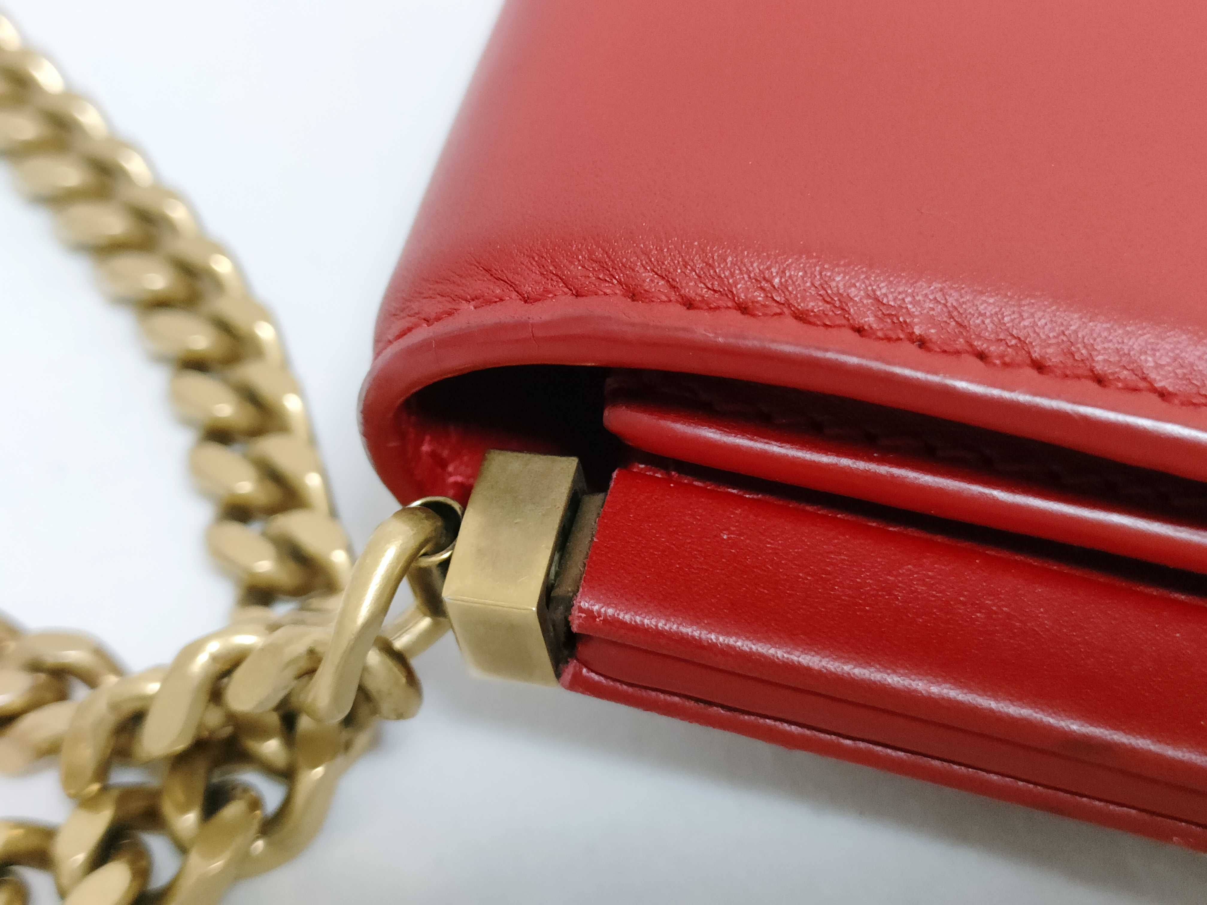 Zoe Red Leather Chain Shoulder Bag for Women — view 5