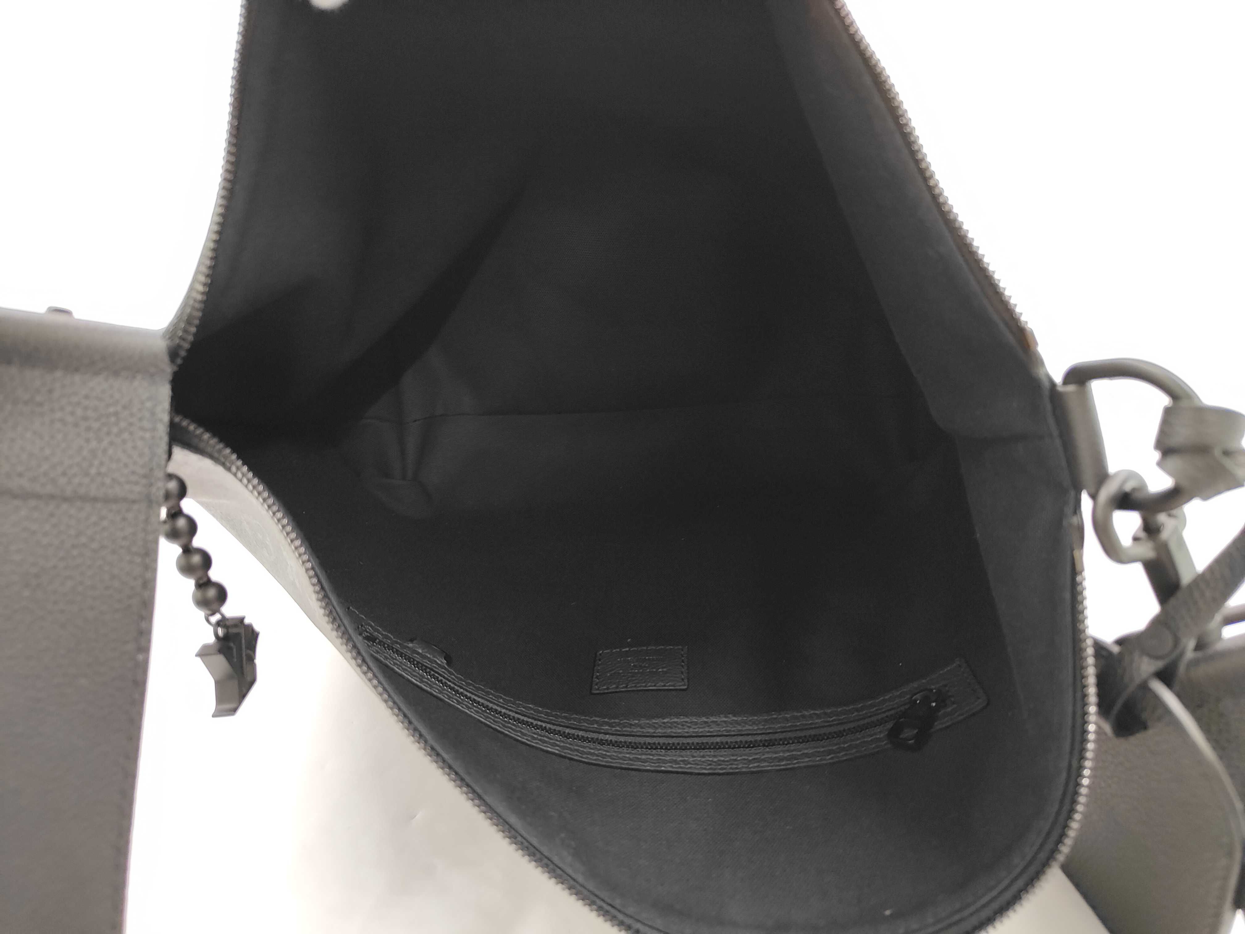 Vagabond Hobo M27856 Shoulder Bag — view 12