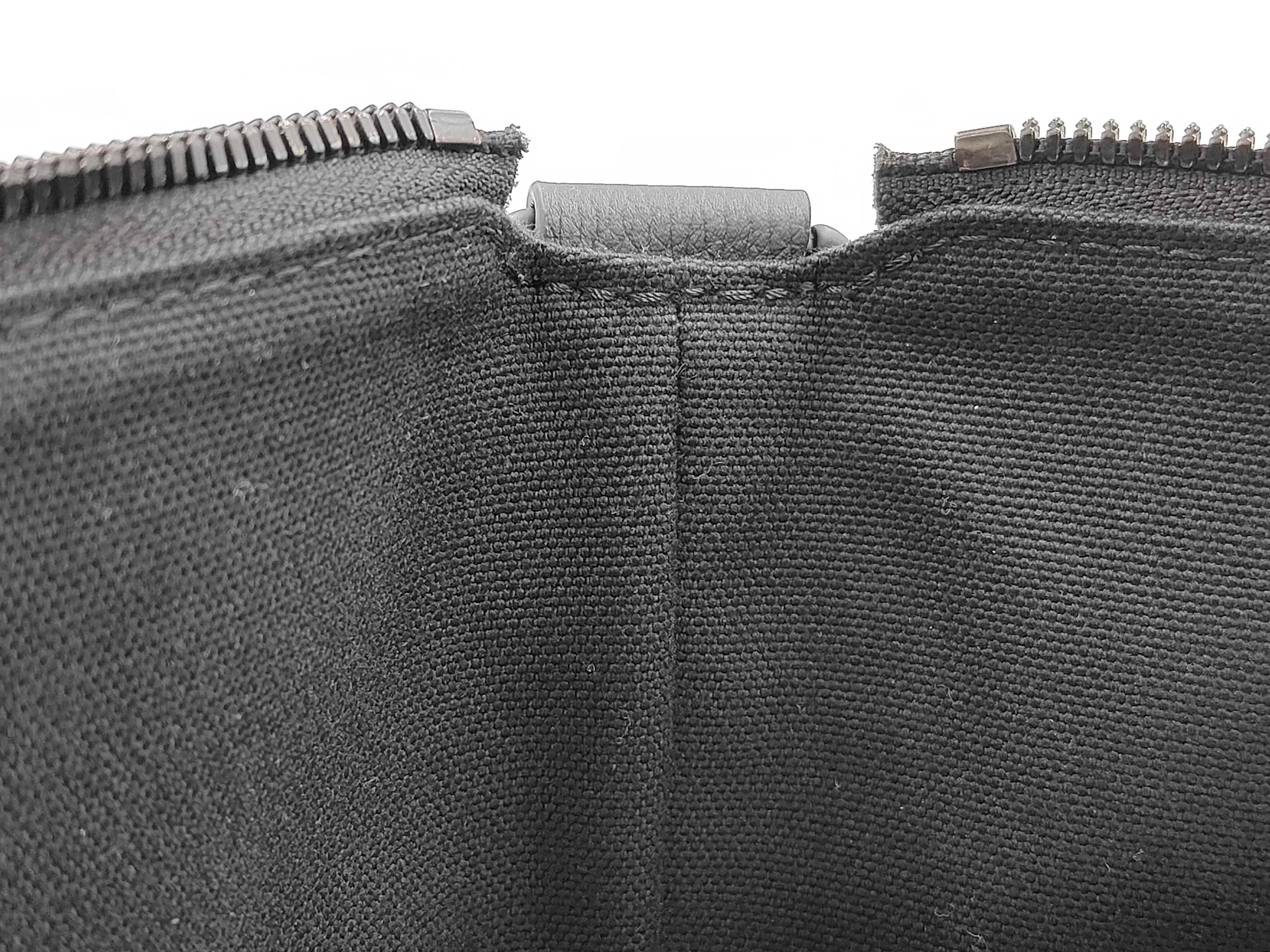 Vagabond Hobo M27856 Shoulder Bag — view 9