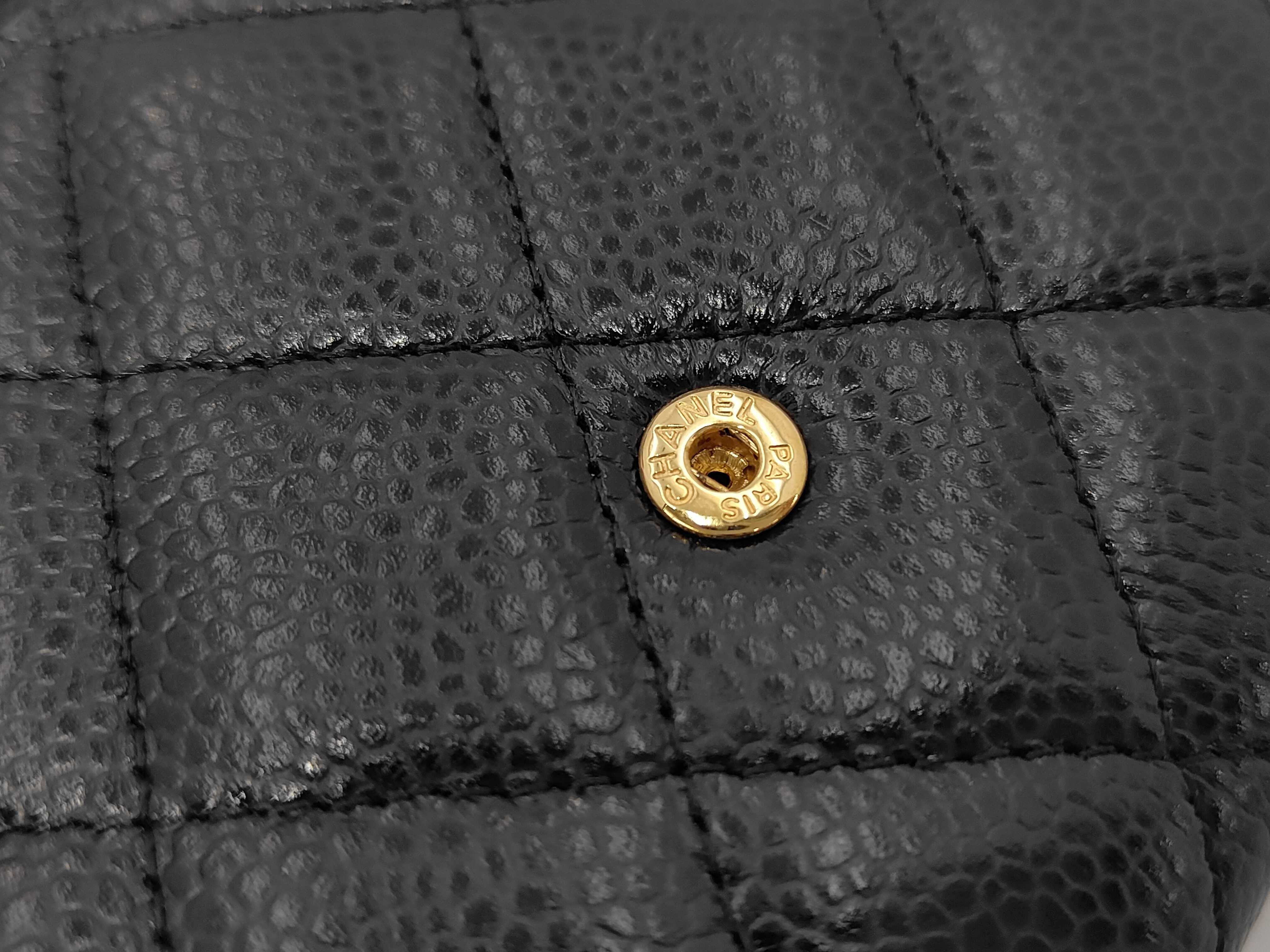 CLASSIC FLAP Long Wallet Black x Gold Quilted Caviaskin No. 27 No Card Wallet — view 7
