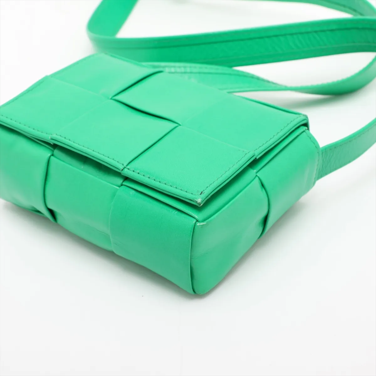 Maxi Intrecciato Candy Cassette Leather Shoulder Bag, Green — view 3