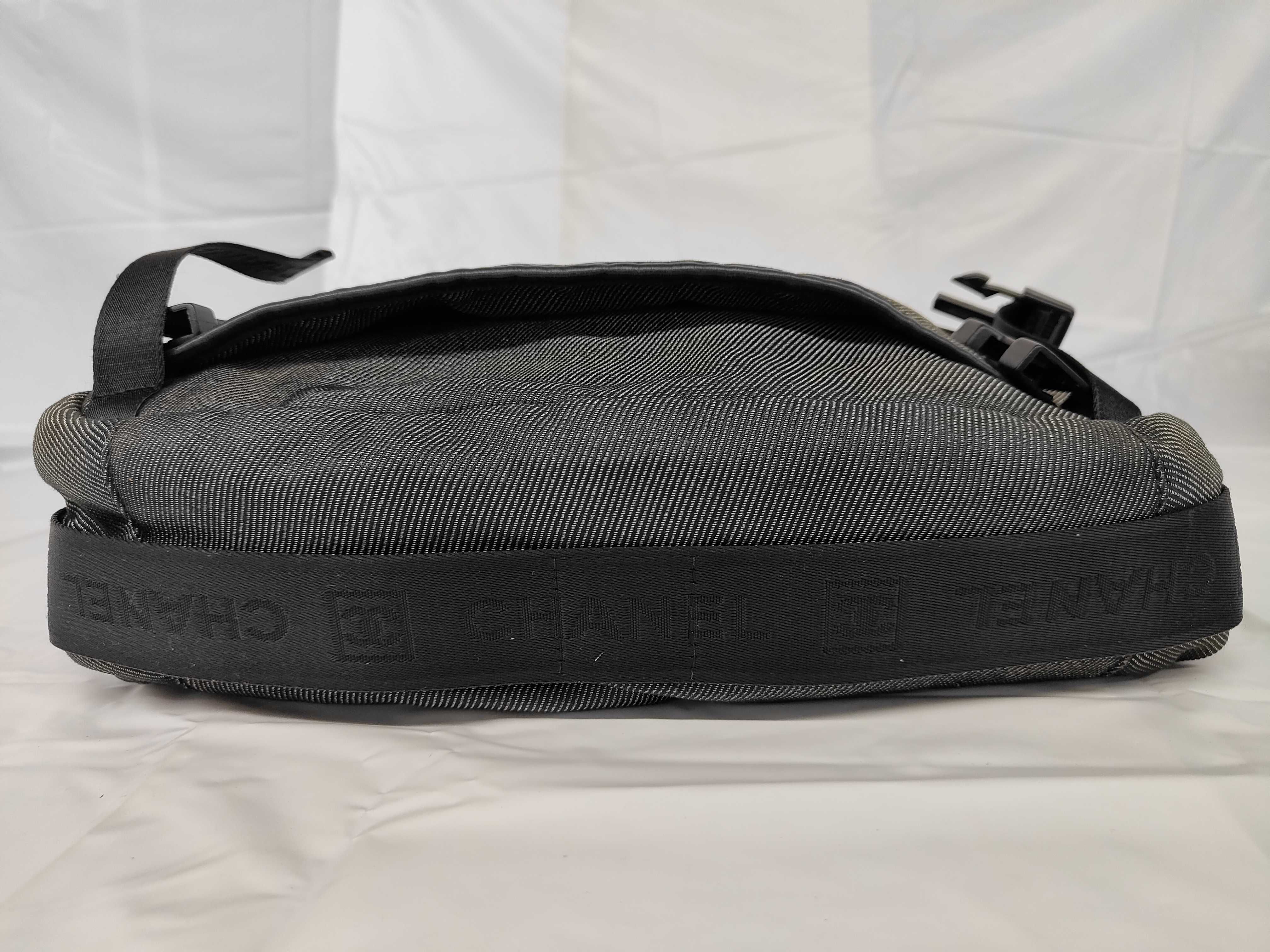 Sport Line Messenger Bag, Black Shoulder Bag — view 7