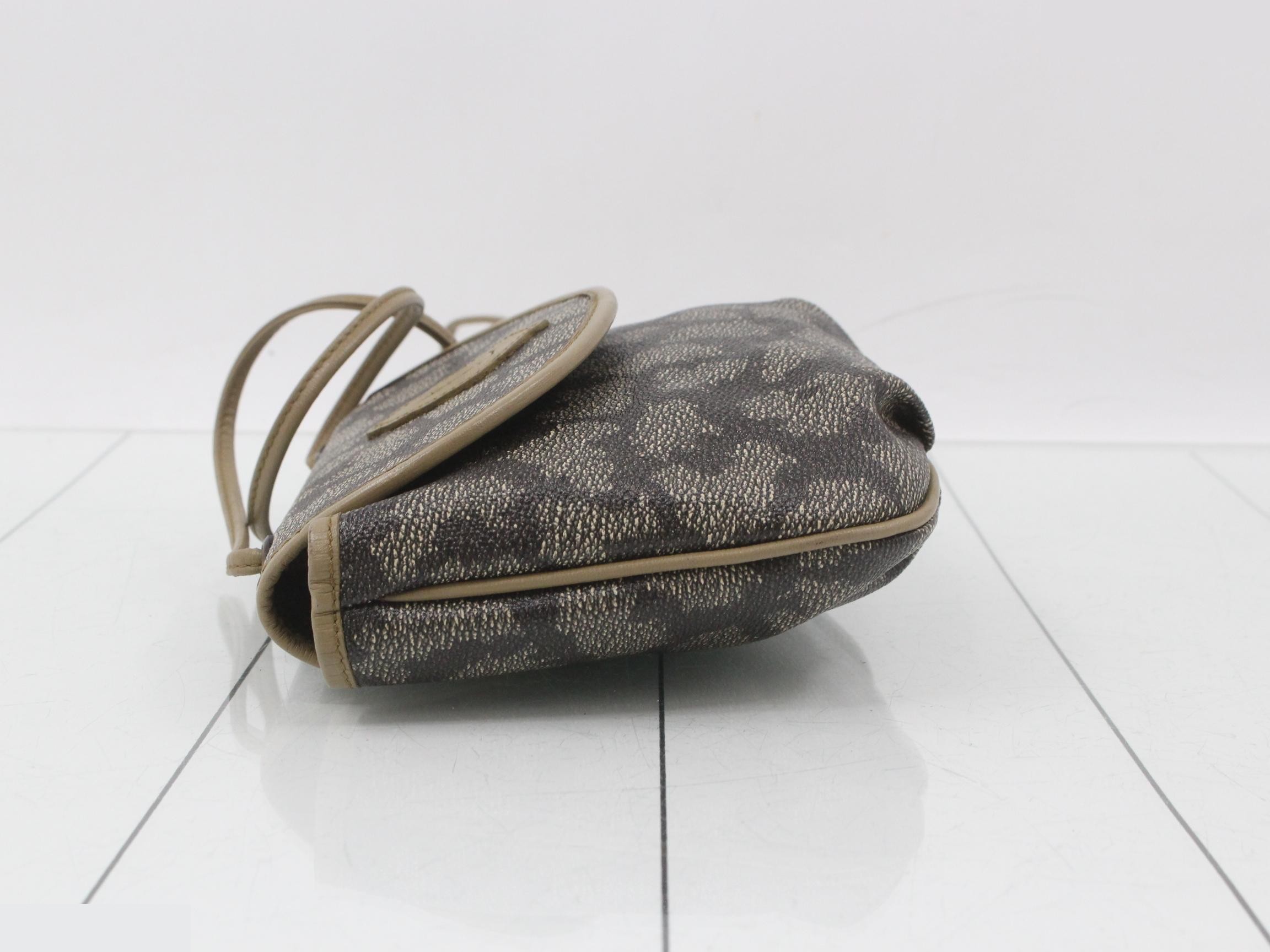 Giraffe Shoulder Bag — view 4