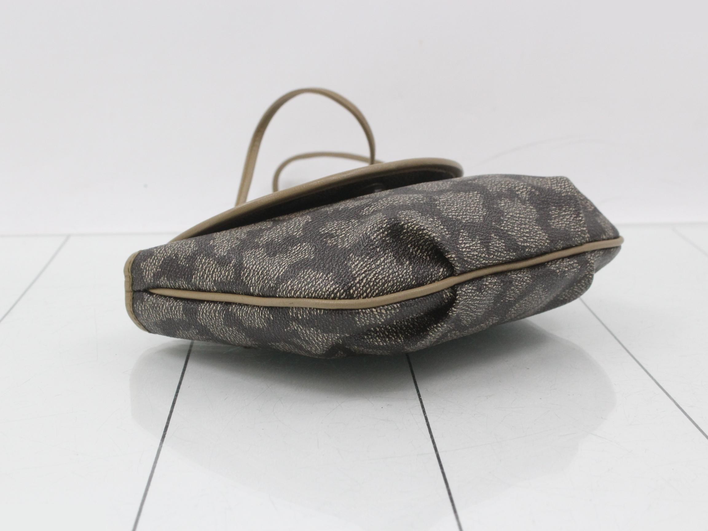 Giraffe Shoulder Bag — view 5