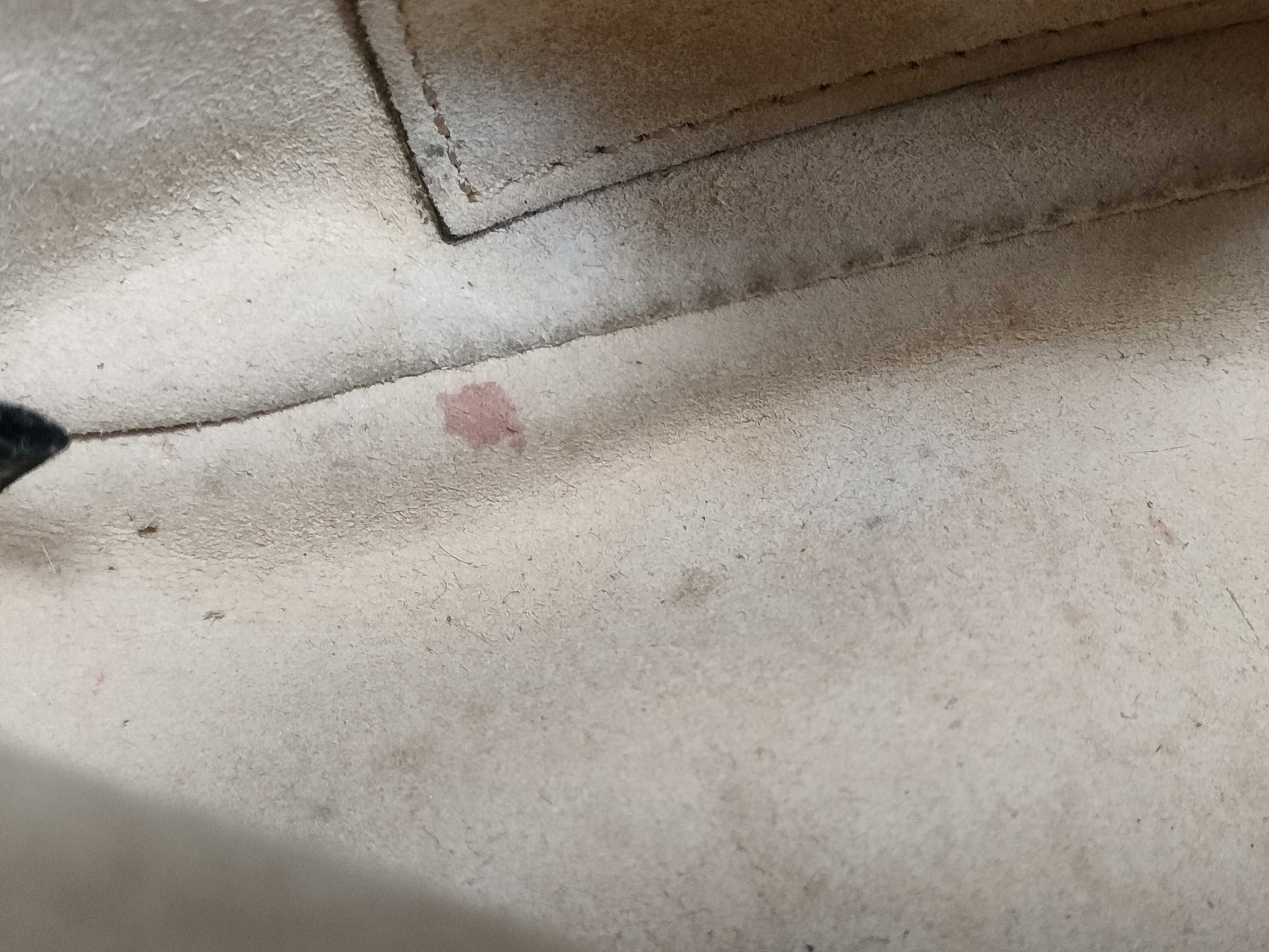 GG Marmont Shoulder Bag — view 13