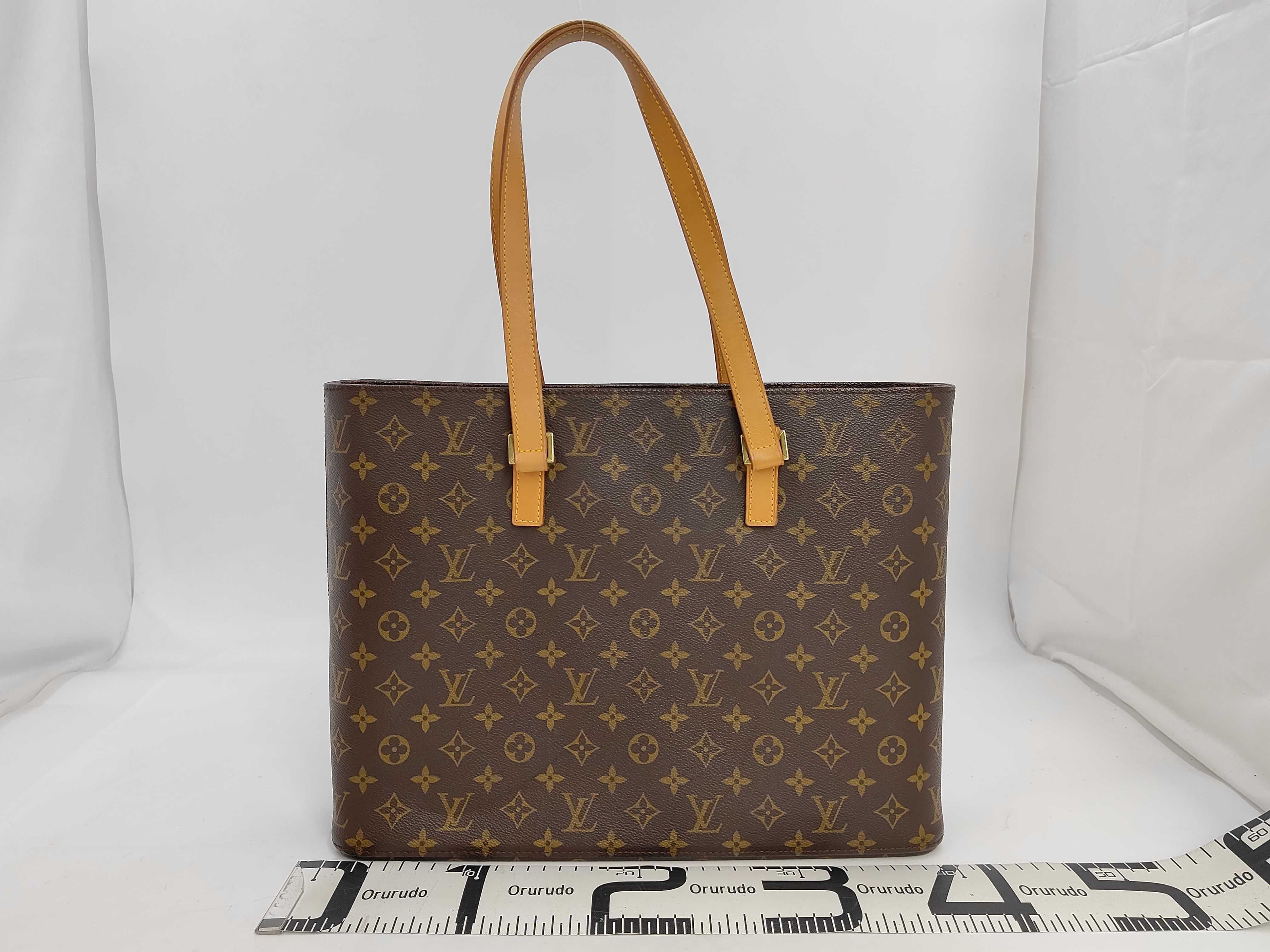 Monogram M51155 Luco Tote Bag (Interior pocket deteriorated) — view 2