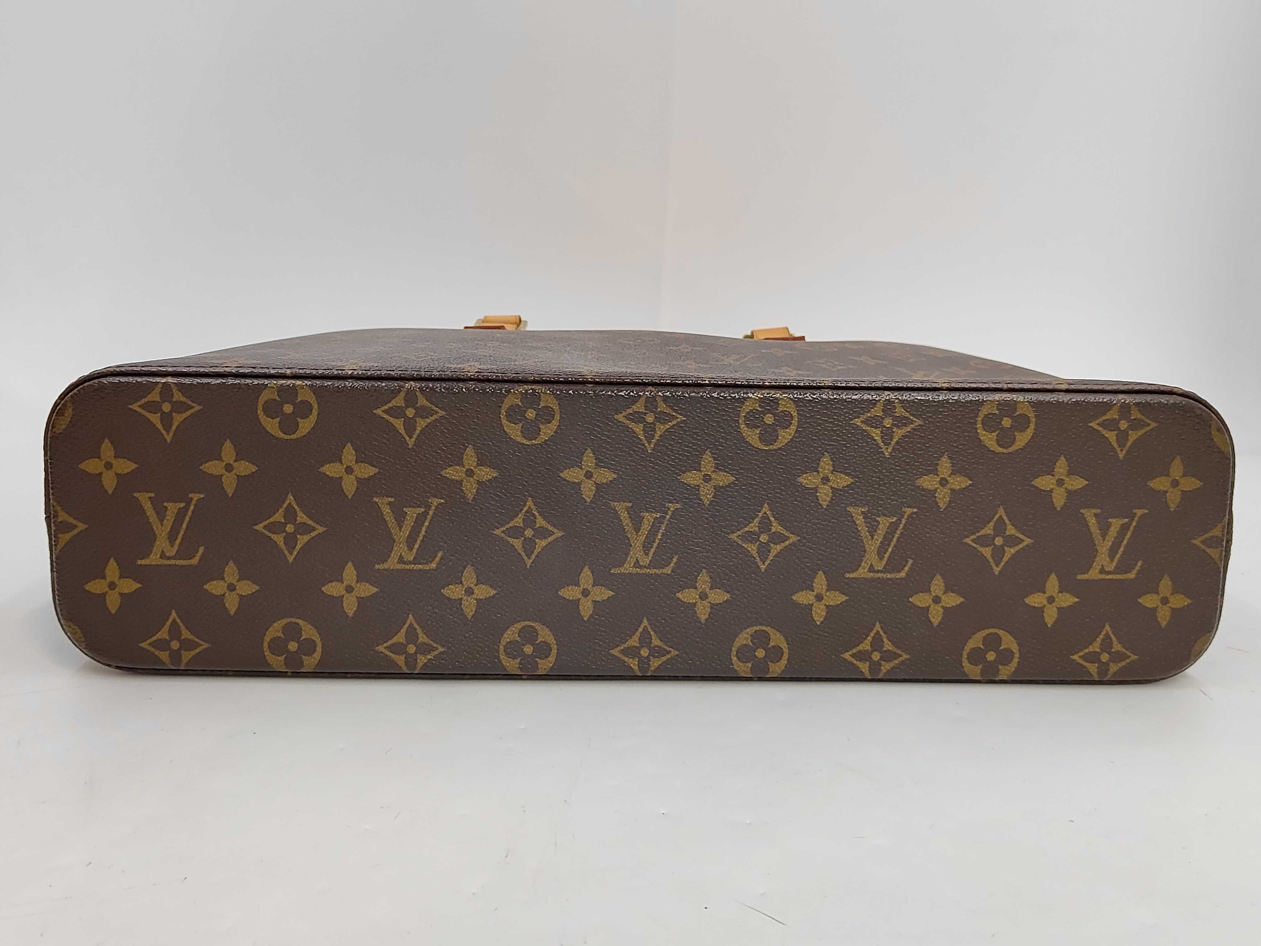 Monogram M51155 Luco Tote Bag (Interior pocket deteriorated) — view 4