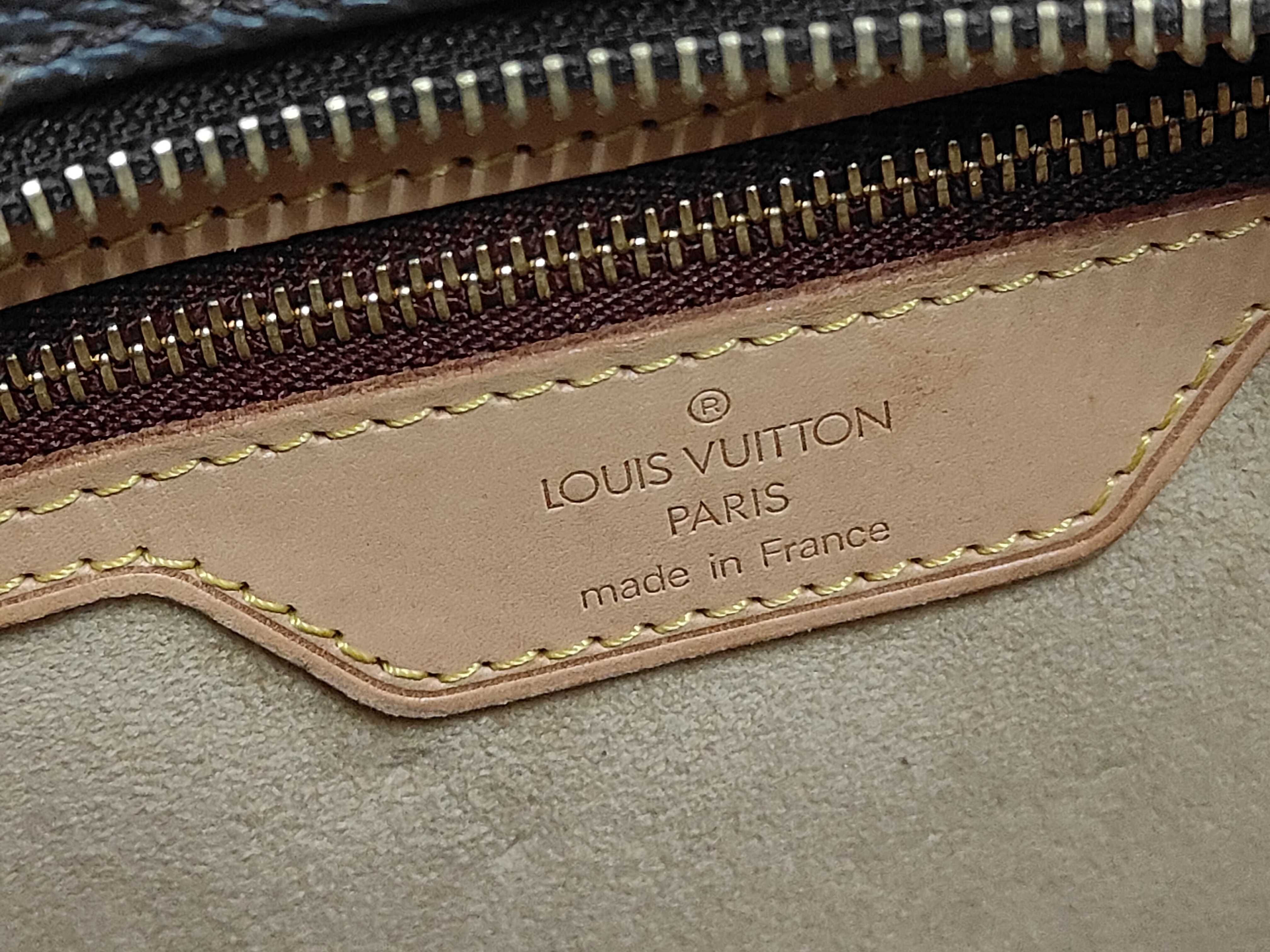 Monogram M51155 Luco Tote Bag (Interior pocket deteriorated) — view 9