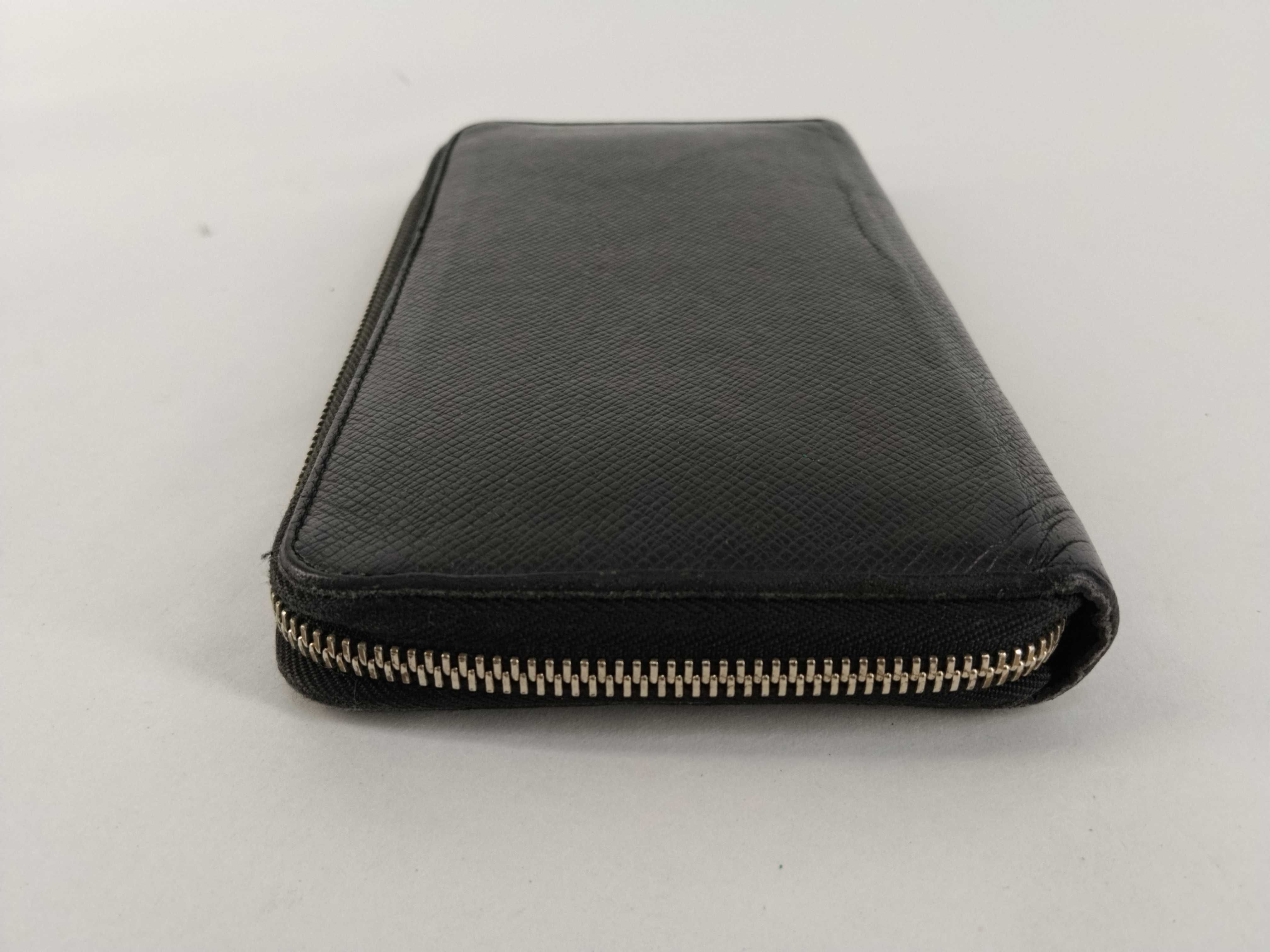 Taiga / Taiga / Zippy Organizer / M30513 / CA0166 / Long Wallet / Leather Wallet — view 4